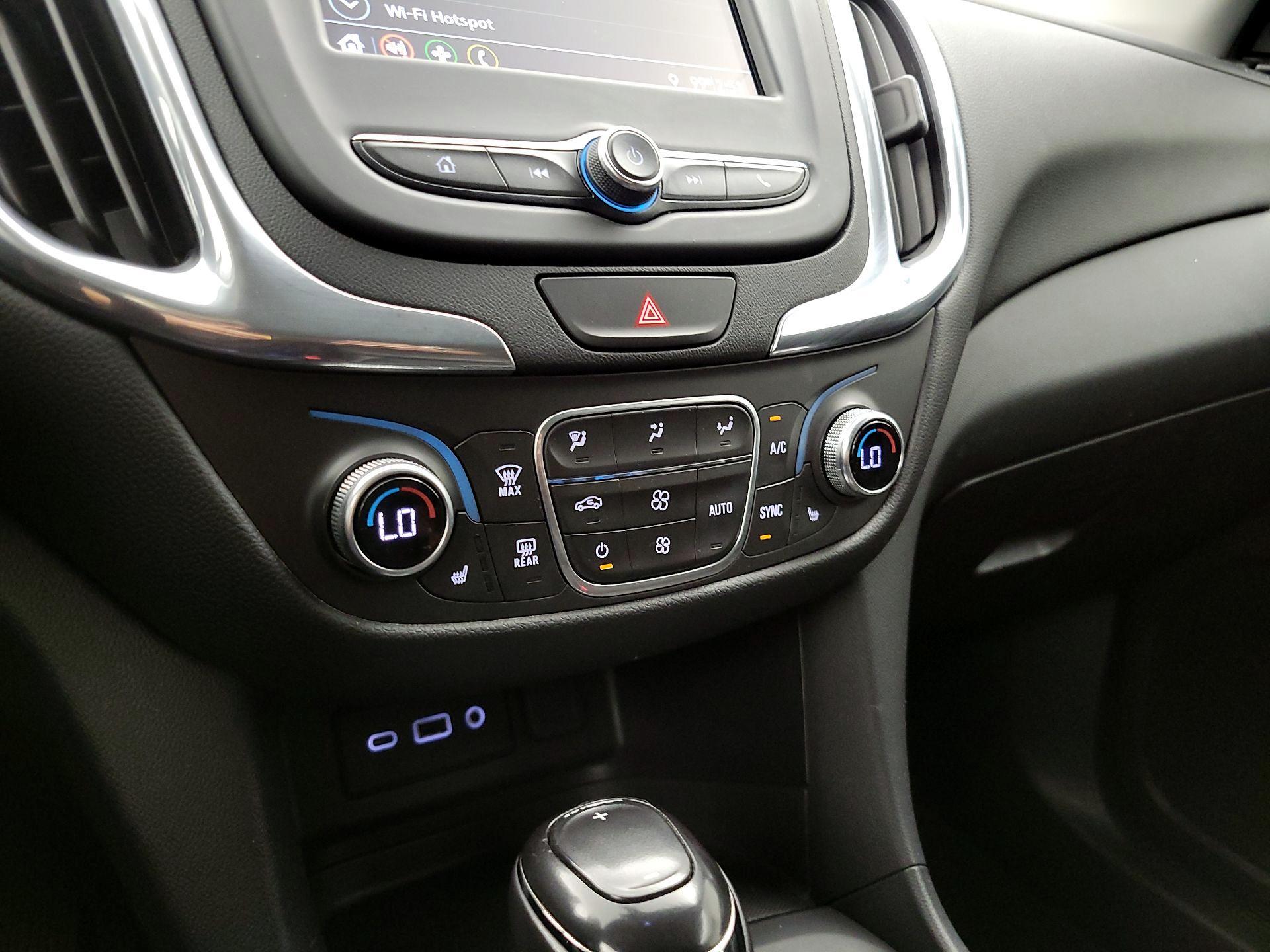 Thumbnail: 2019 Chevrolet Equinox - 17