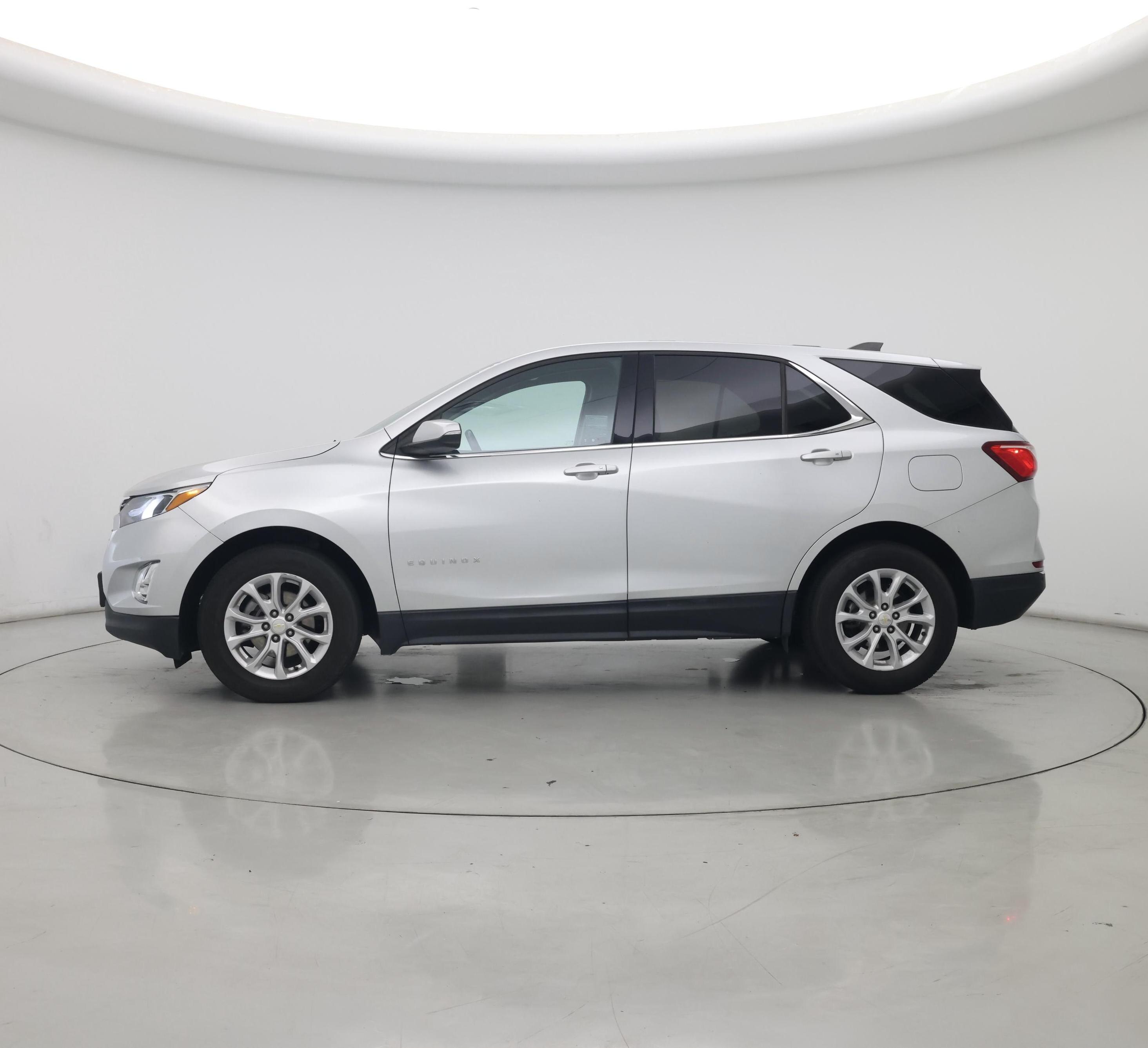 Thumbnail: 2019 Chevrolet Equinox - 3