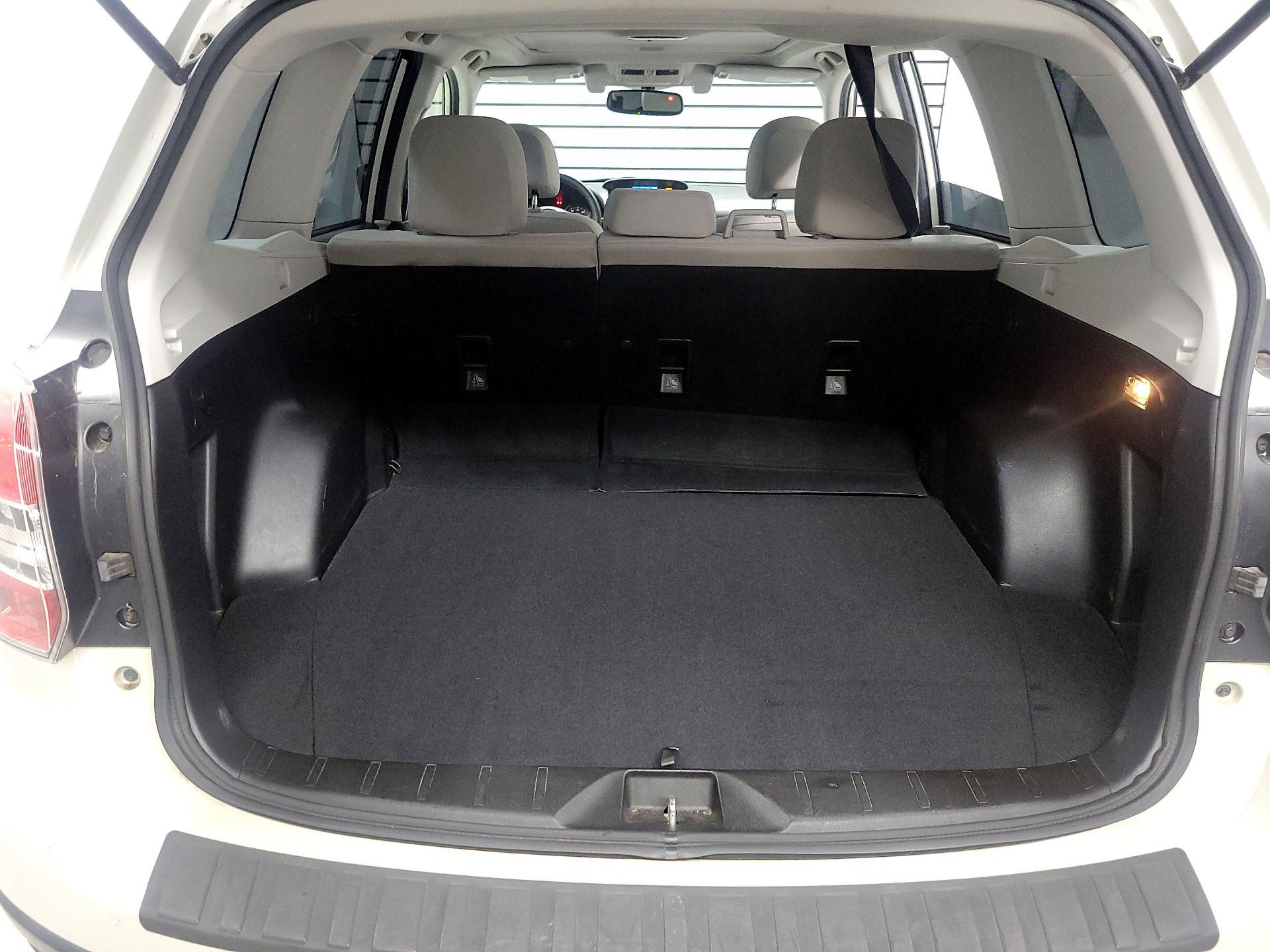 Thumbnail: 2015 Subaru Forester - 18