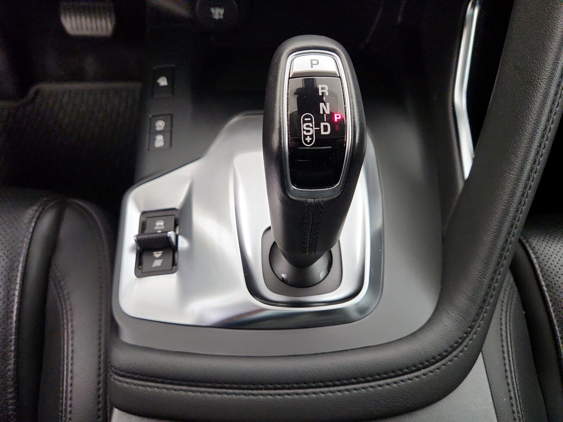Thumbnail: 2020 Jaguar E-Pace - 18