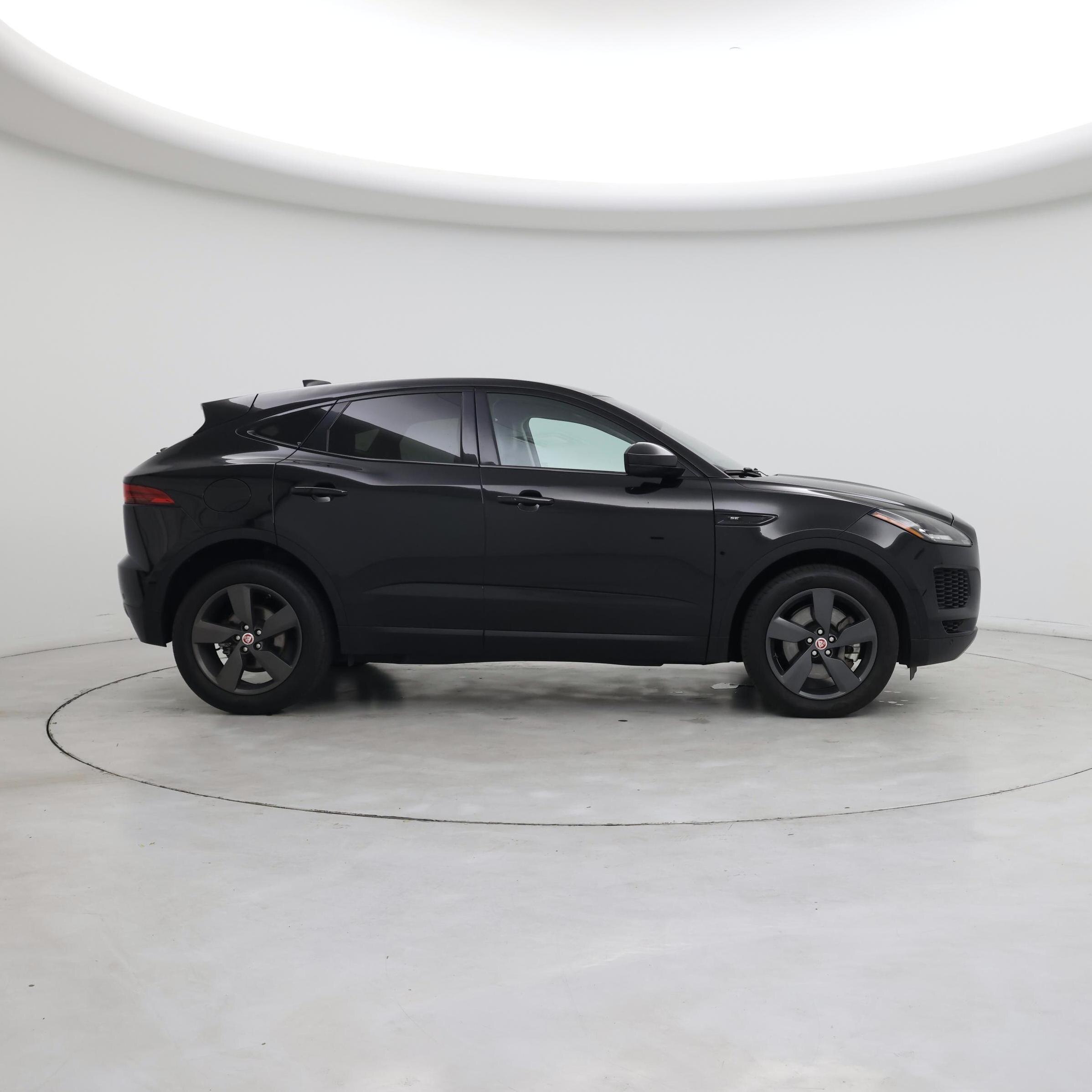 Thumbnail: 2020 Jaguar E-Pace - 7