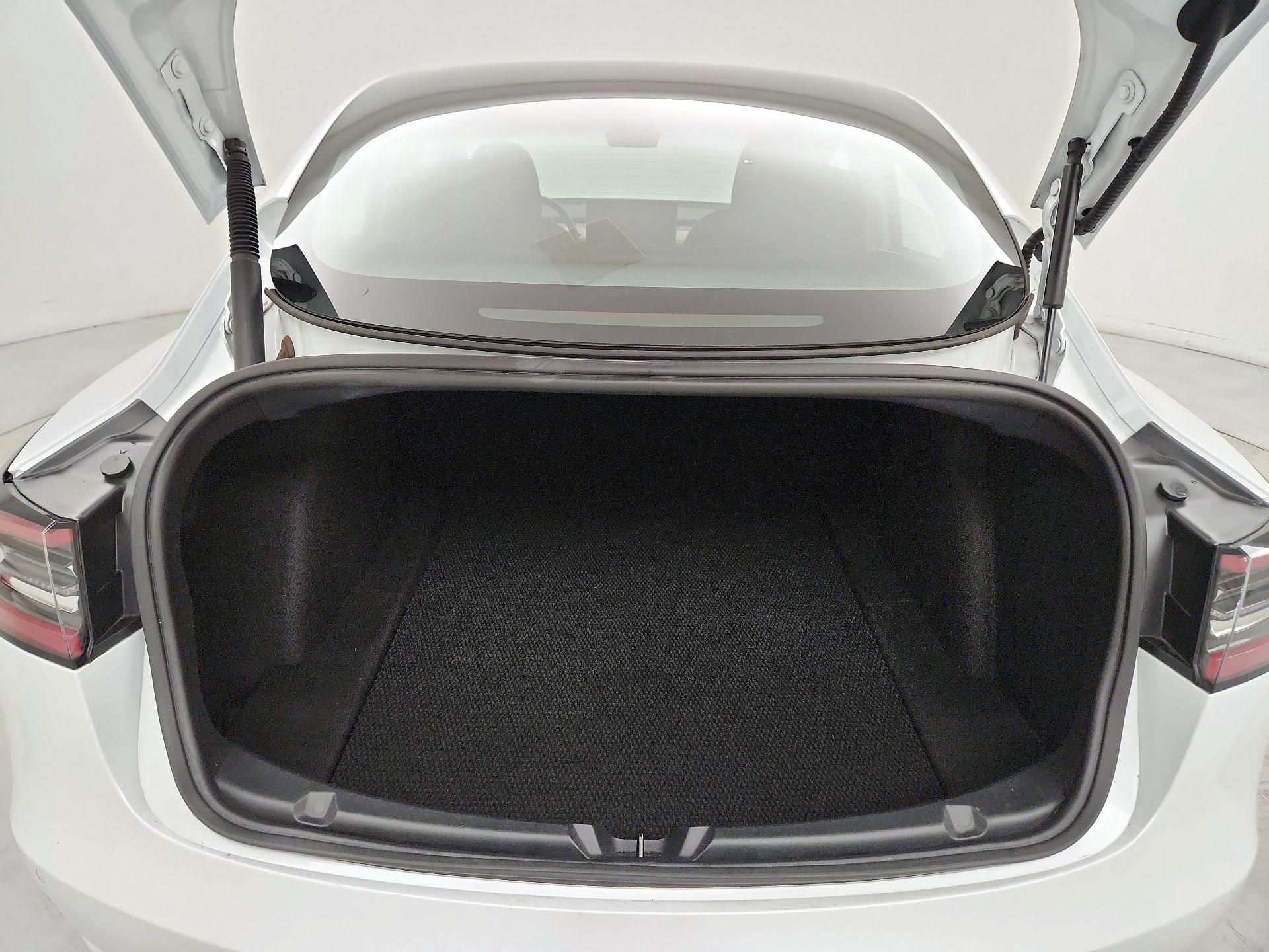 Thumbnail: 2021 Tesla Model 3 - 20