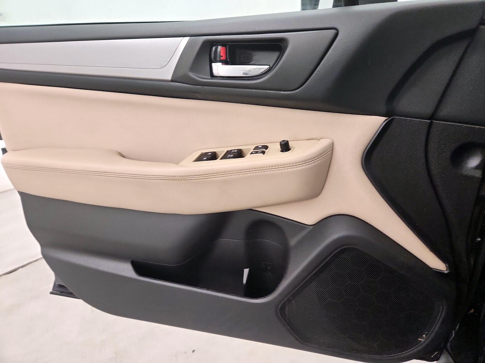 Thumbnail: 2018 Subaru Outback - 12