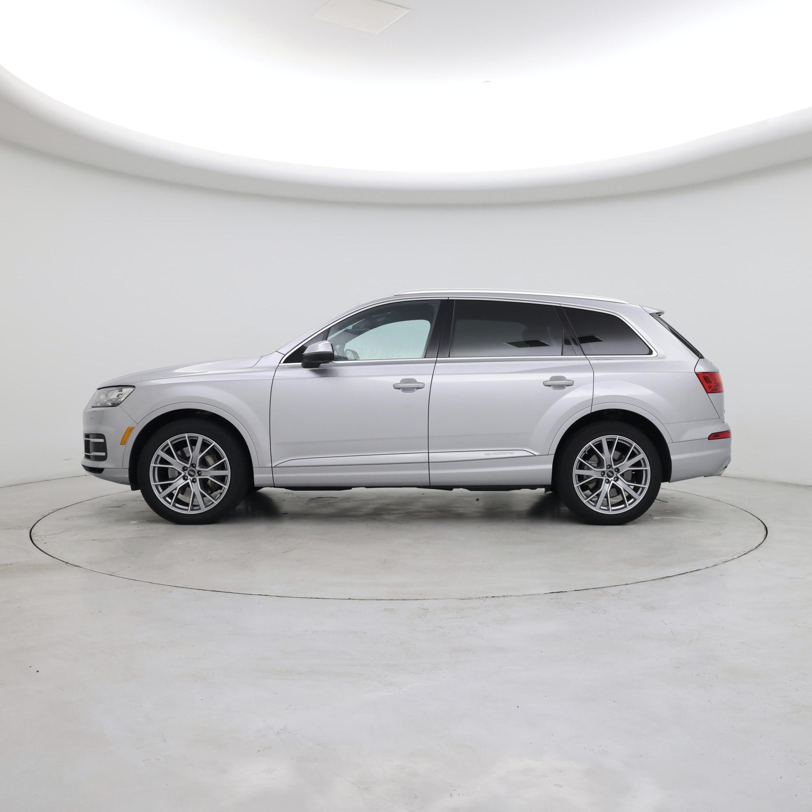 Thumbnail: 2017 Audi Q7 - 3