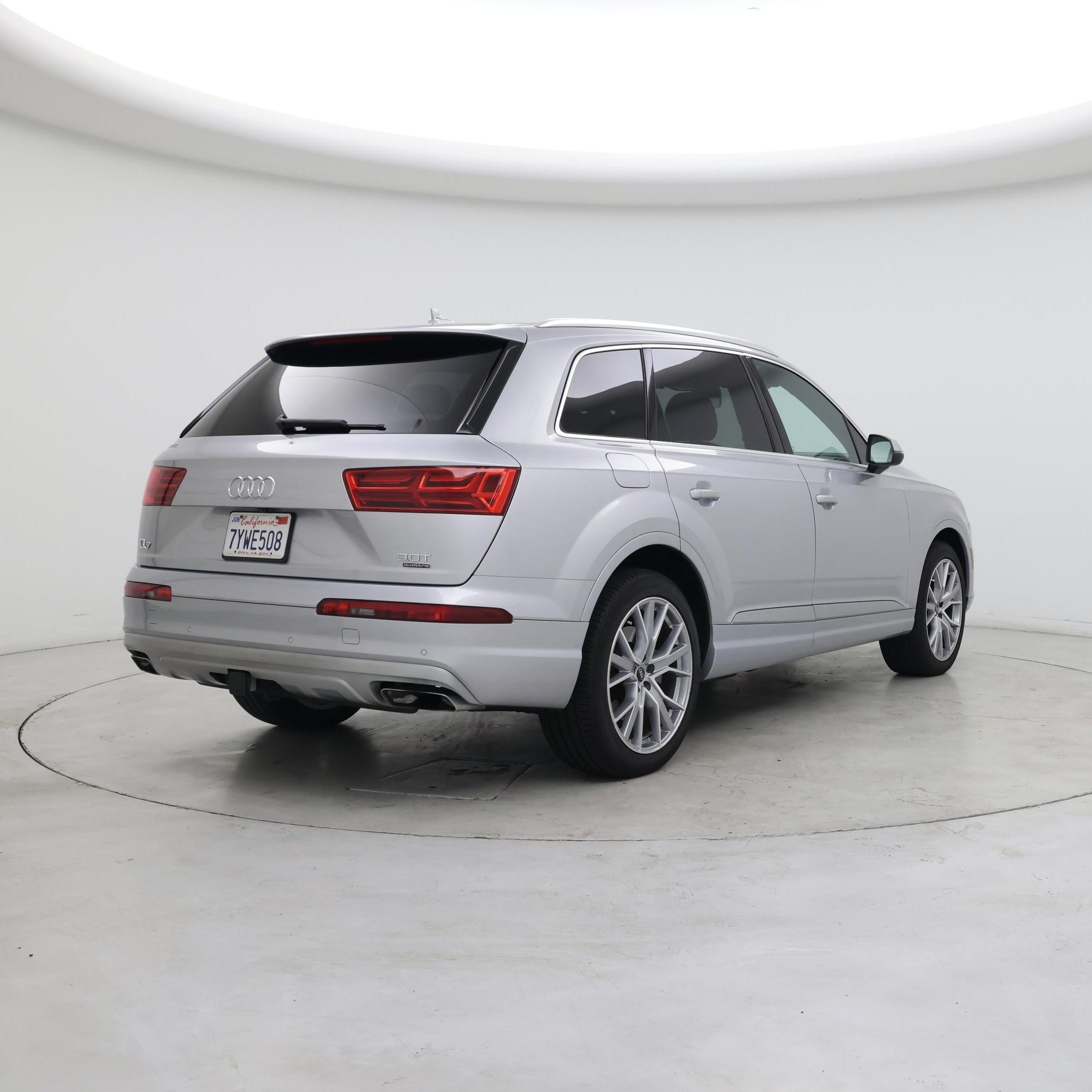 Thumbnail: 2017 Audi Q7 - 8