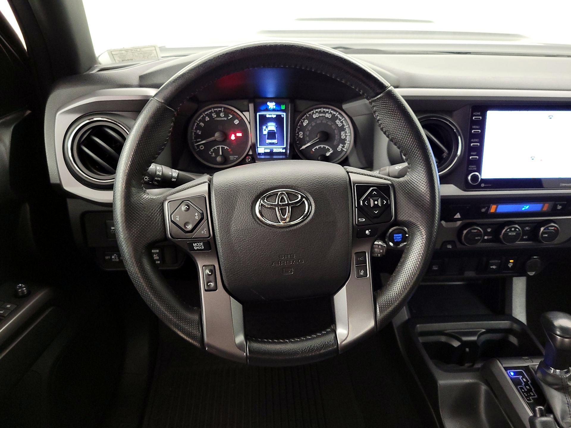 Thumbnail: 2022 Toyota Tacoma - 10