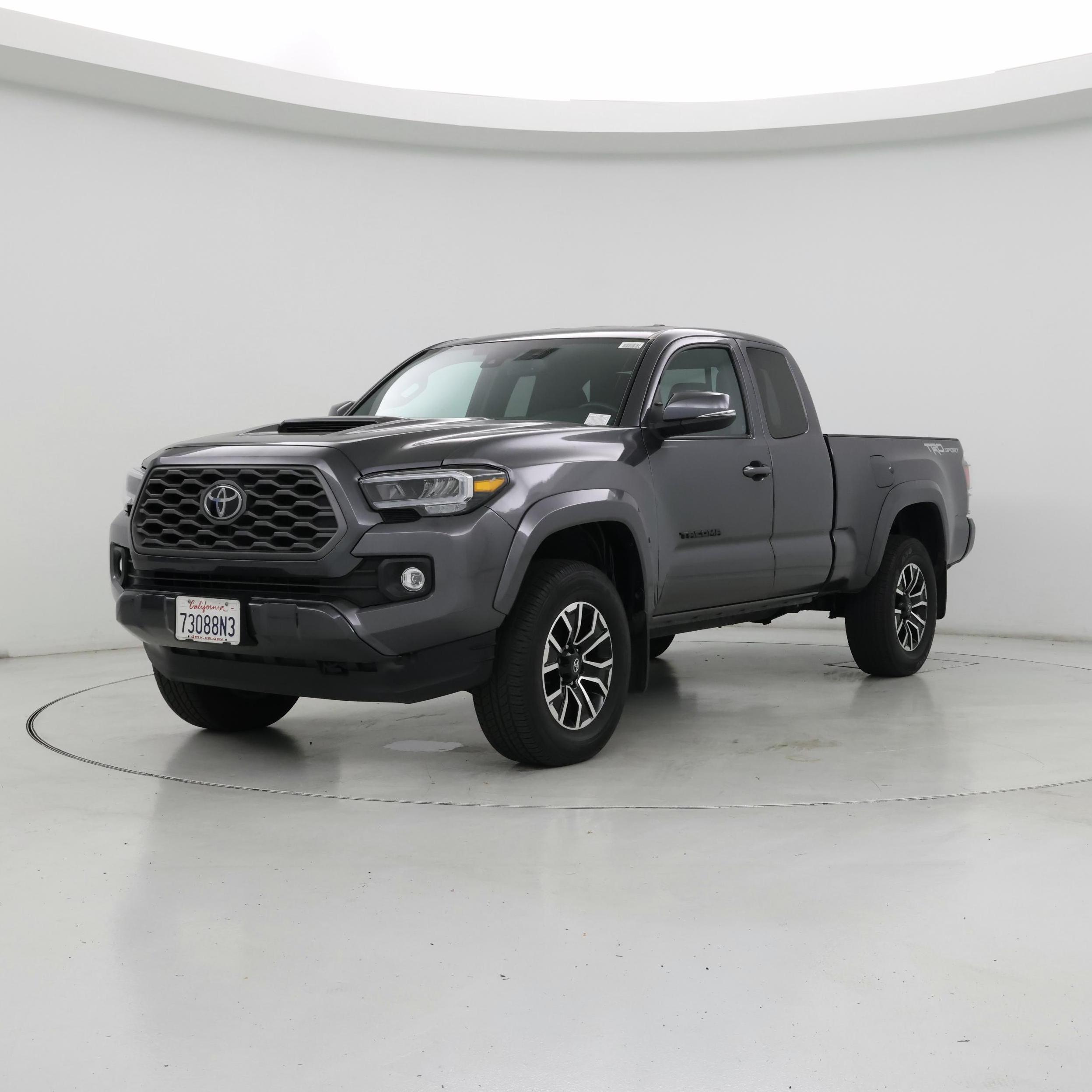 Thumbnail: 2022 Toyota Tacoma - 4