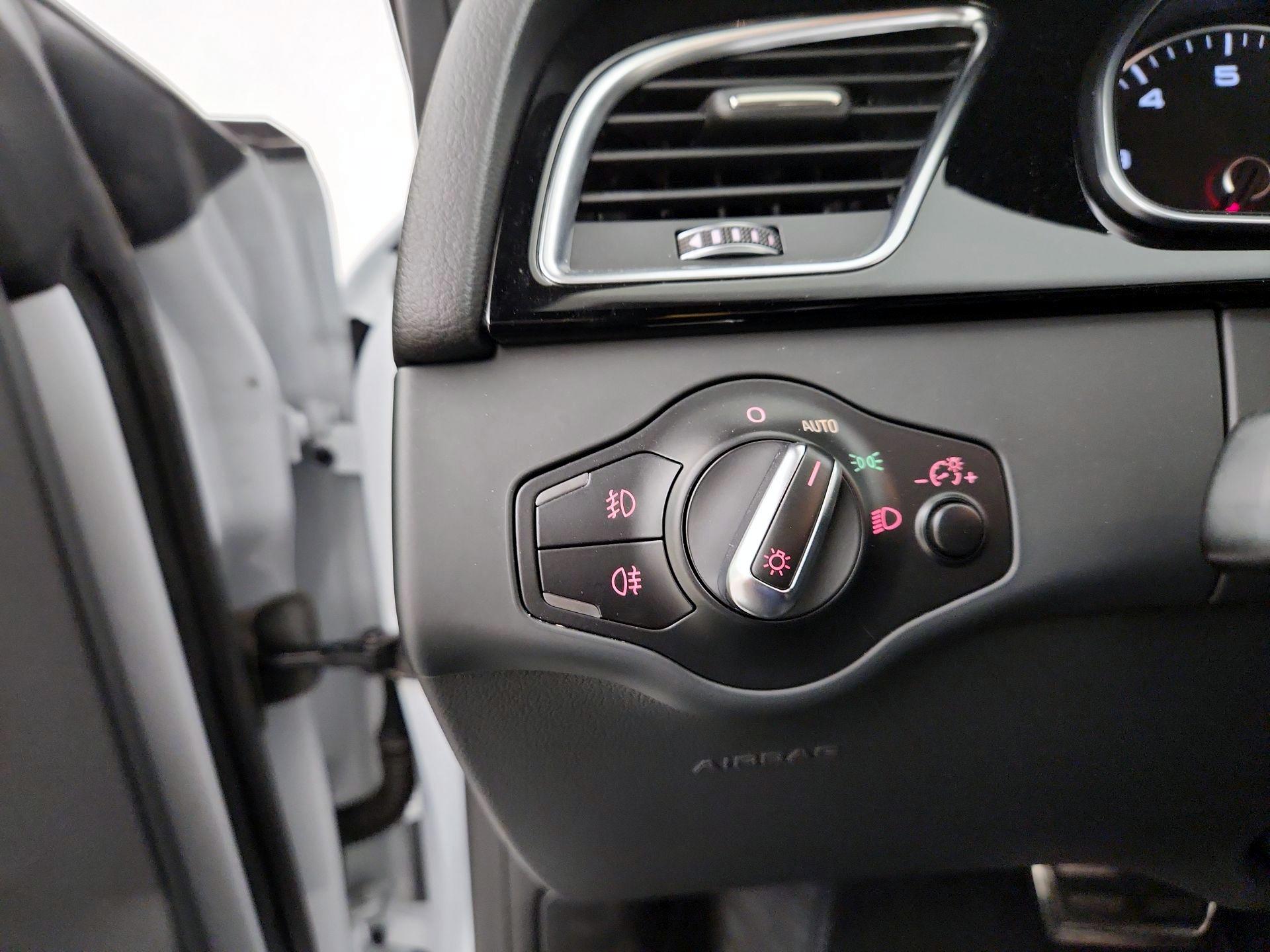 Thumbnail: 2017 Audi Q3 - 13