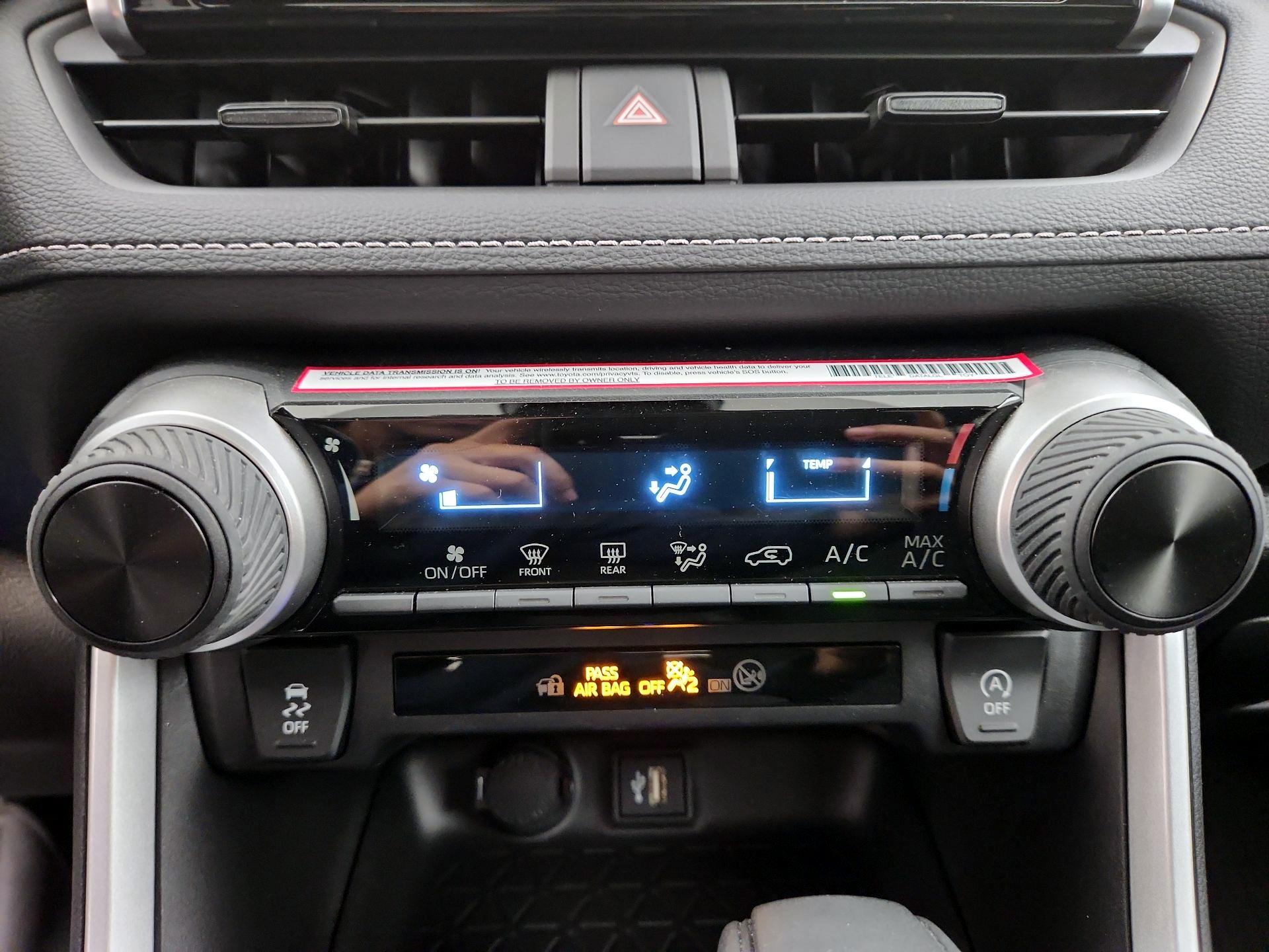 Thumbnail: 2024 Toyota RAV4 - 16