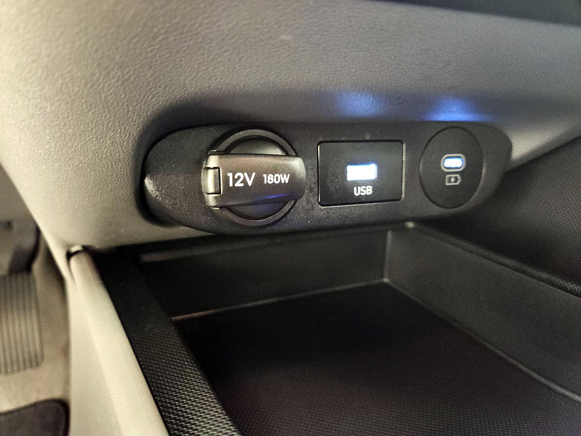Thumbnail: 2024 Hyundai Elantra - 18