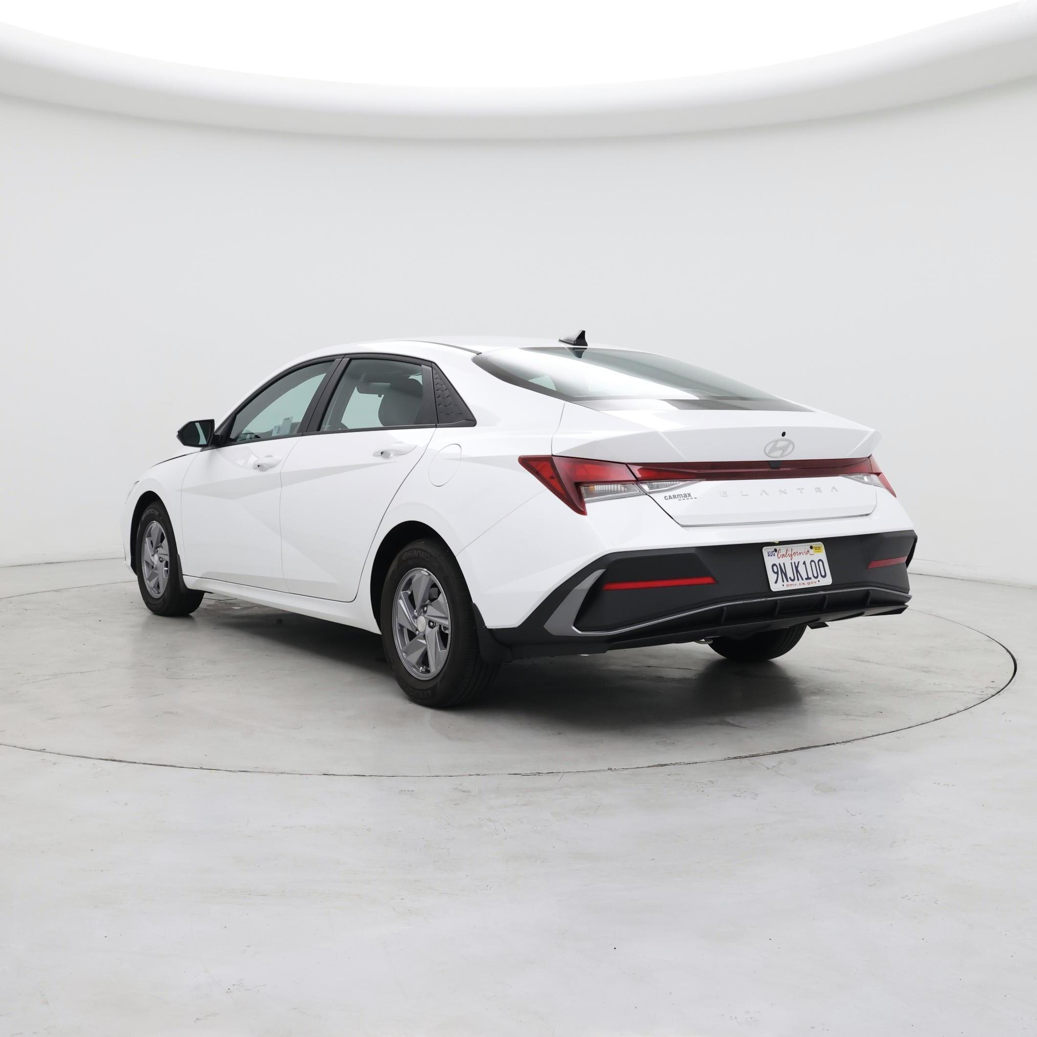 Thumbnail: 2024 Hyundai Elantra - 2