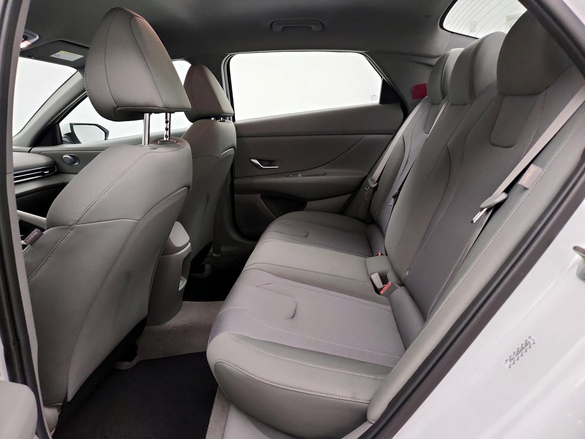 Thumbnail: 2024 Hyundai Elantra - 19
