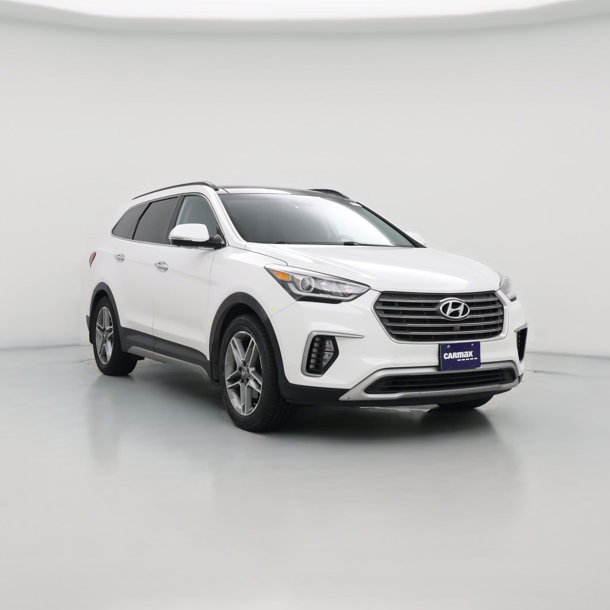Thumbnail: 2017 Hyundai Santa Fe - 1