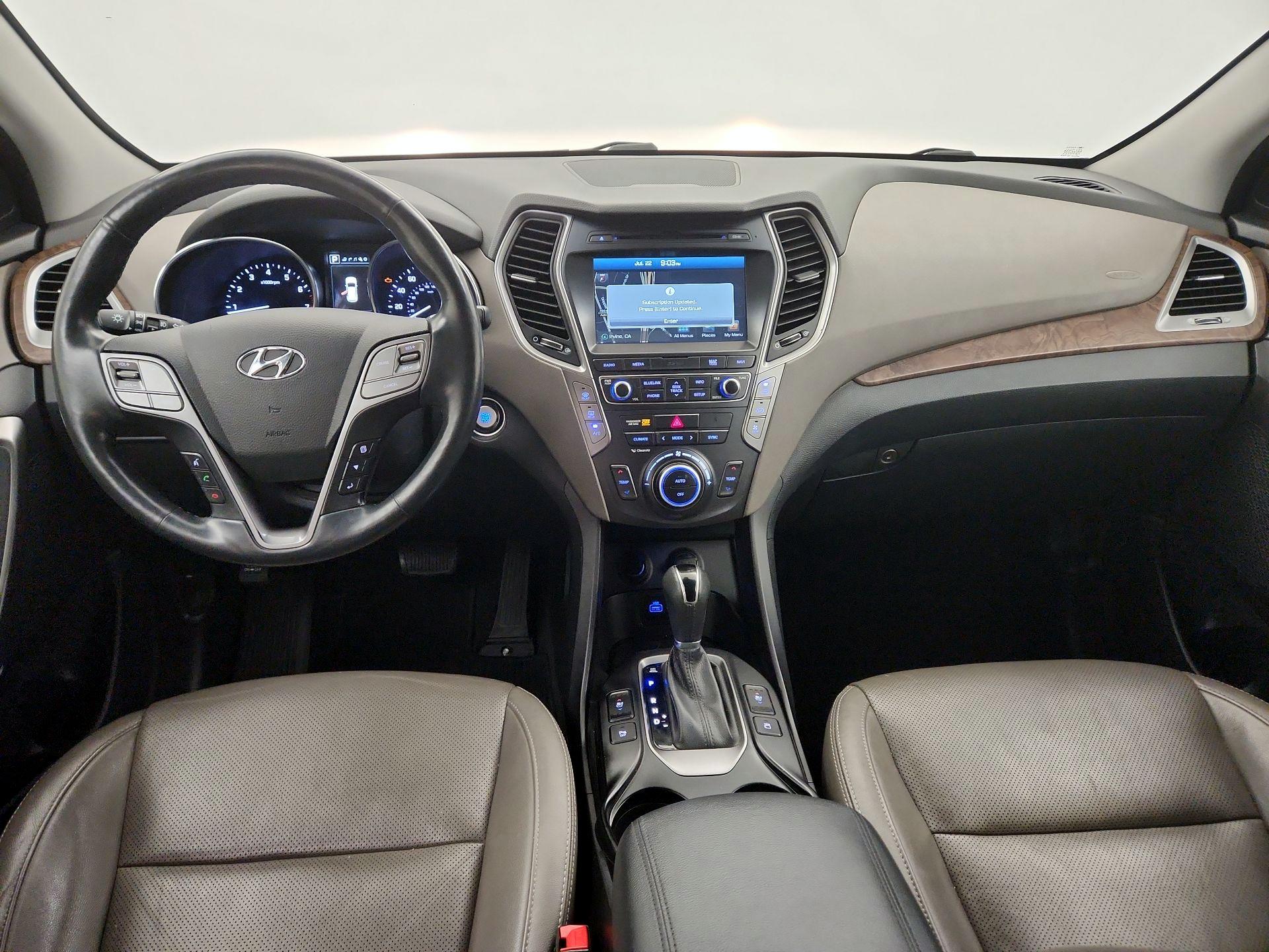 Thumbnail: 2017 Hyundai Santa Fe - 9