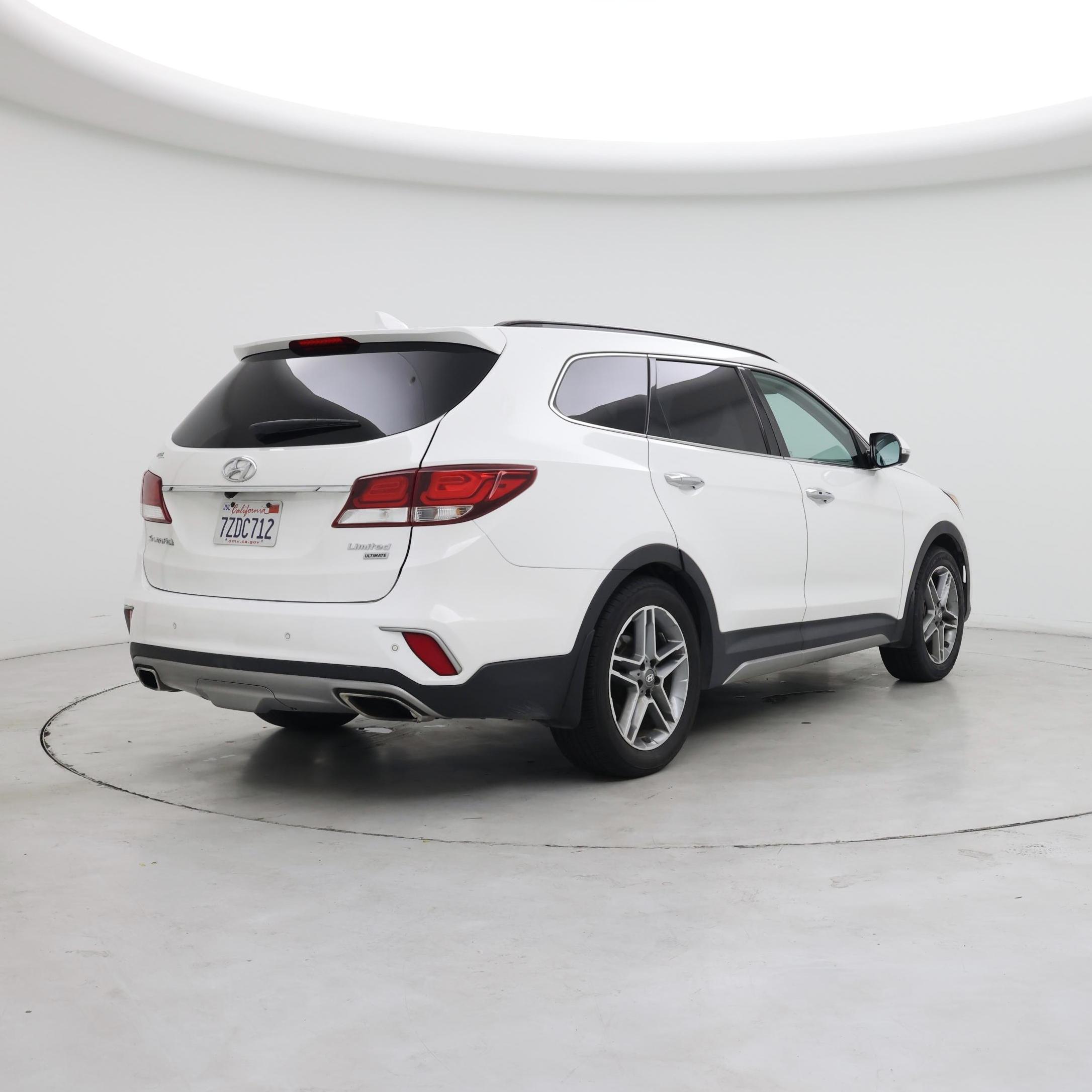 Thumbnail: 2017 Hyundai Santa Fe - 8