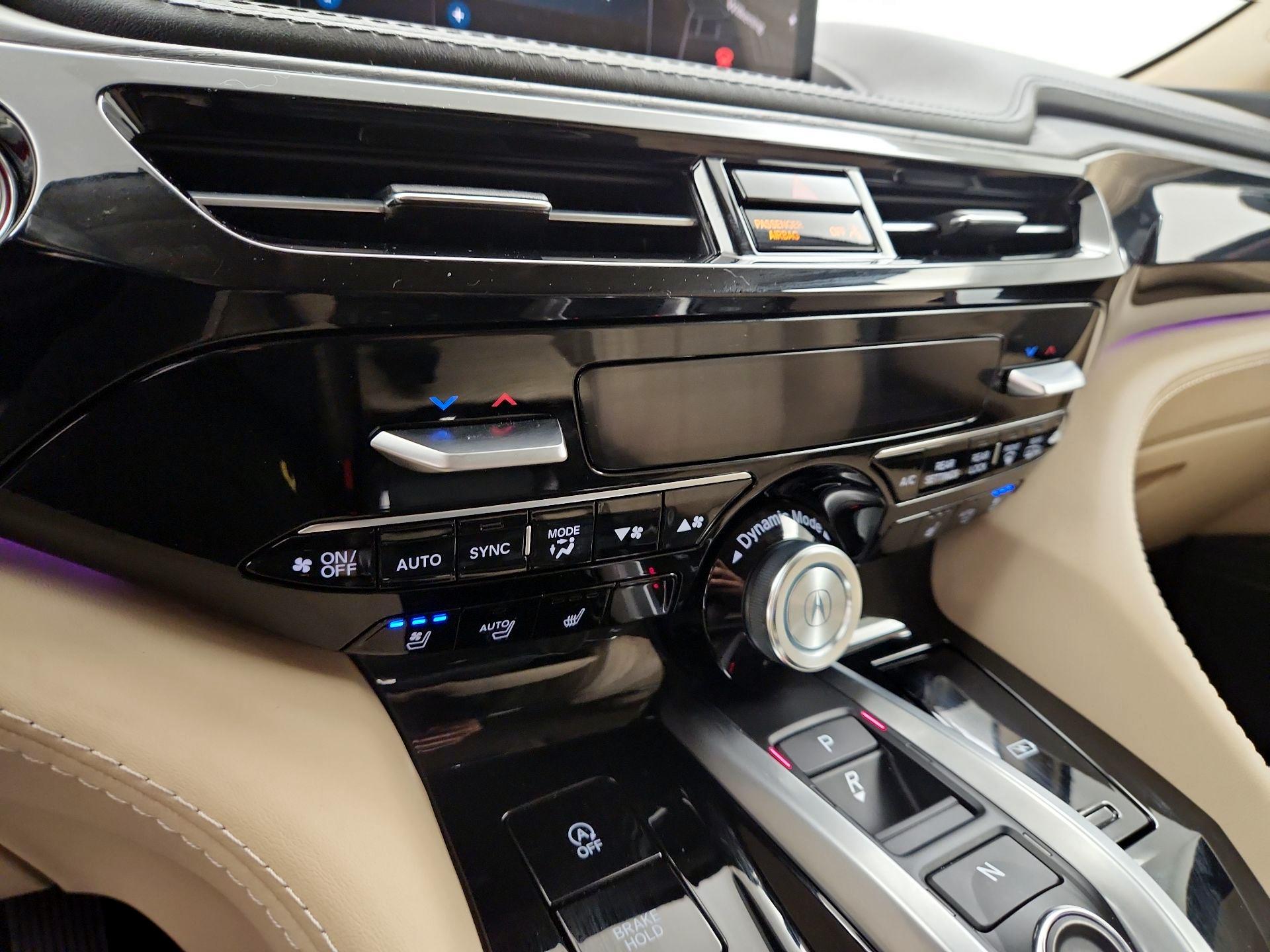 Thumbnail: 2023 Acura MDX - 17