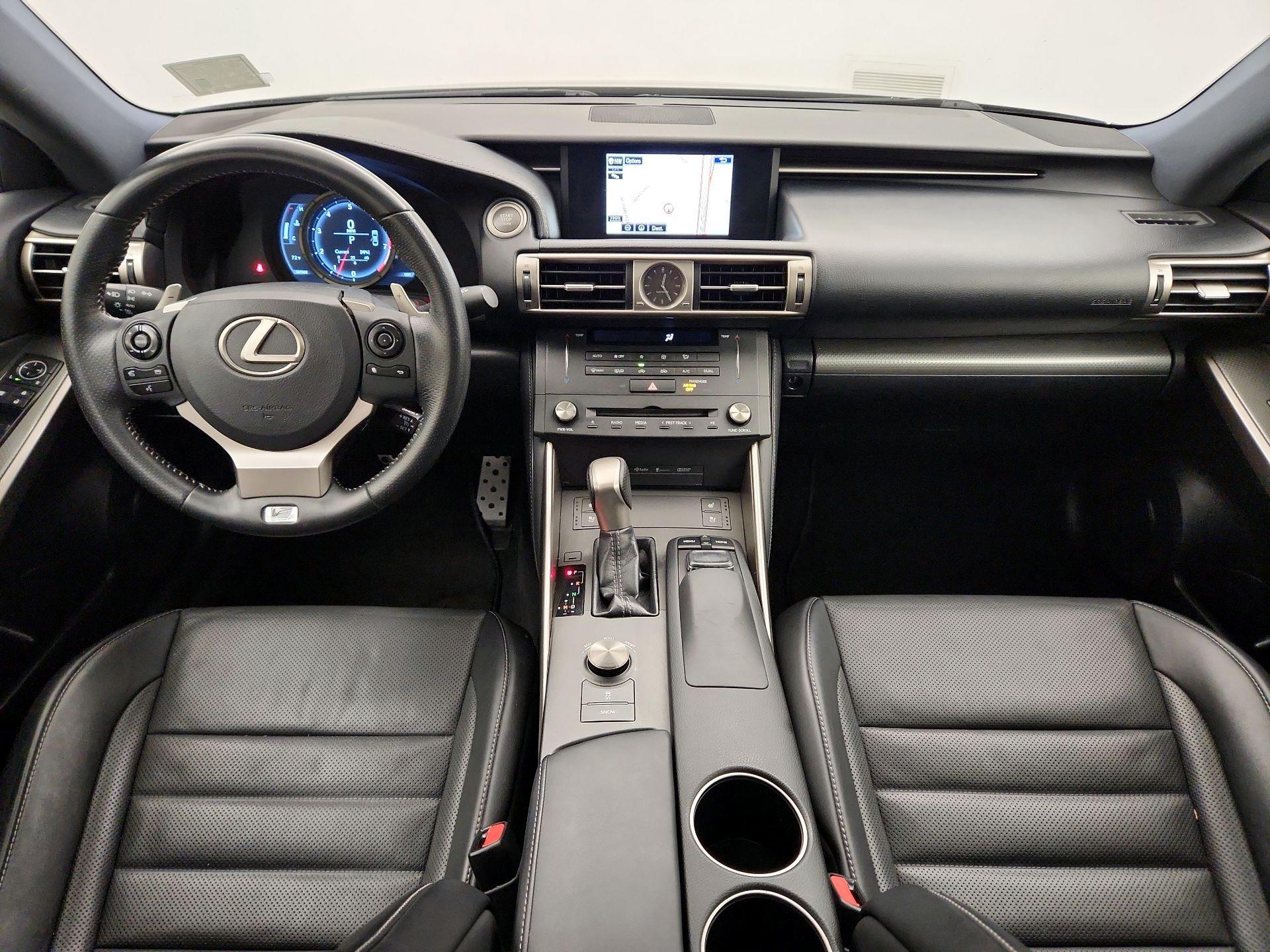 Thumbnail: 2015 Lexus IS - 9