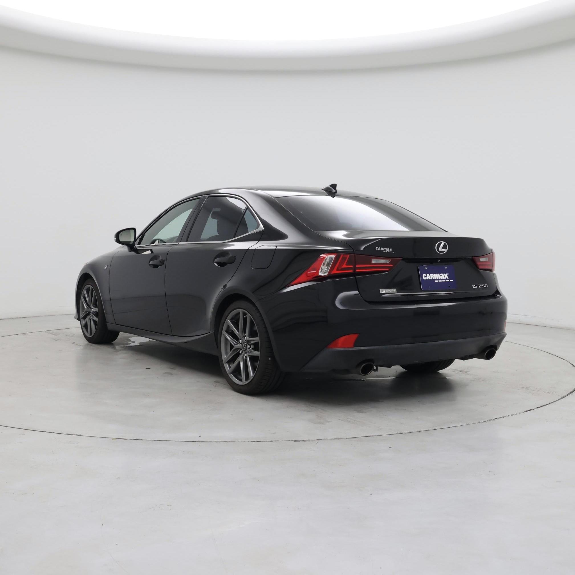 Thumbnail: 2015 Lexus IS - 2