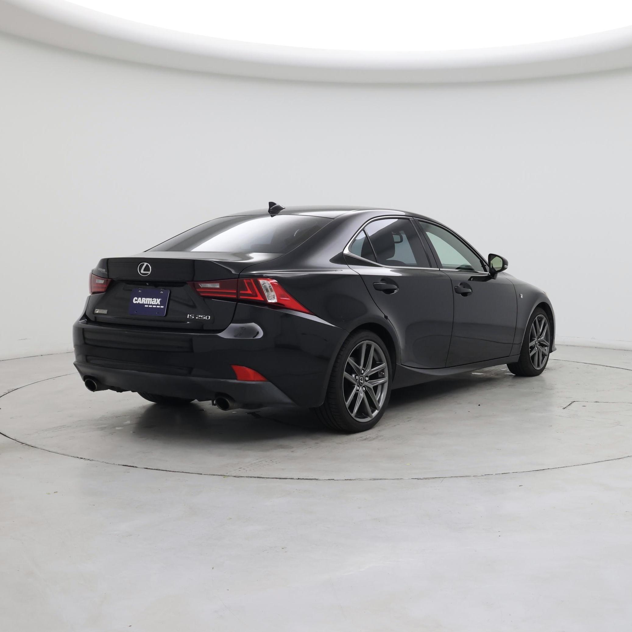 Thumbnail: 2015 Lexus IS - 8