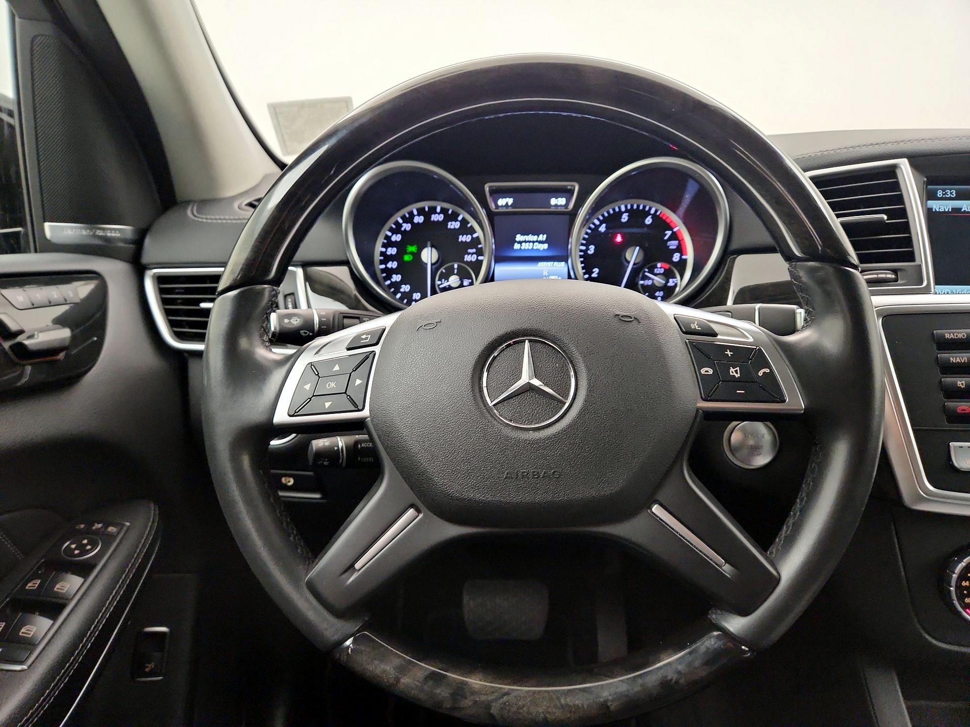 Thumbnail: 2015 Mercedes-Benz GL-Class - 10