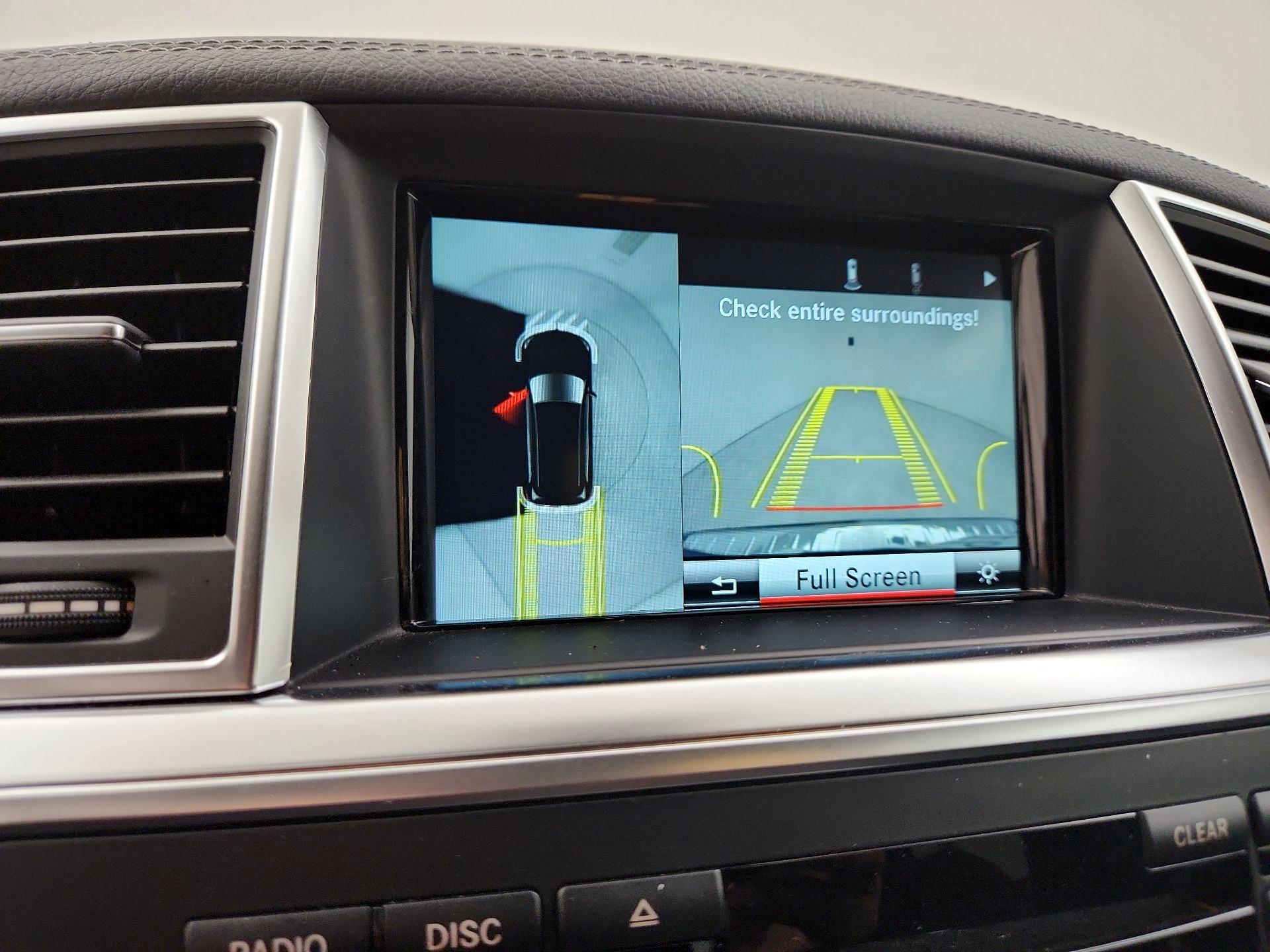 Thumbnail: 2015 Mercedes-Benz GL-Class - 14