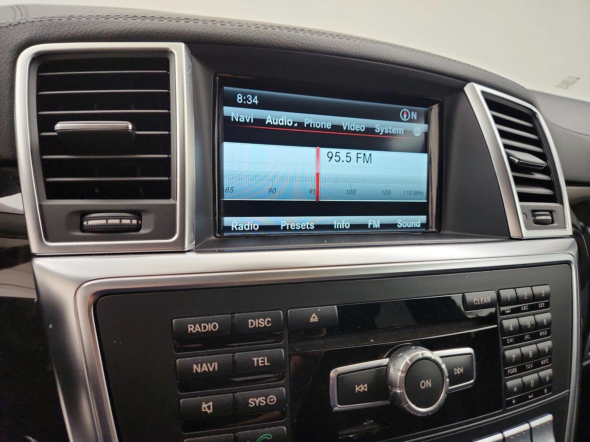 Thumbnail: 2015 Mercedes-Benz GL-Class - 15