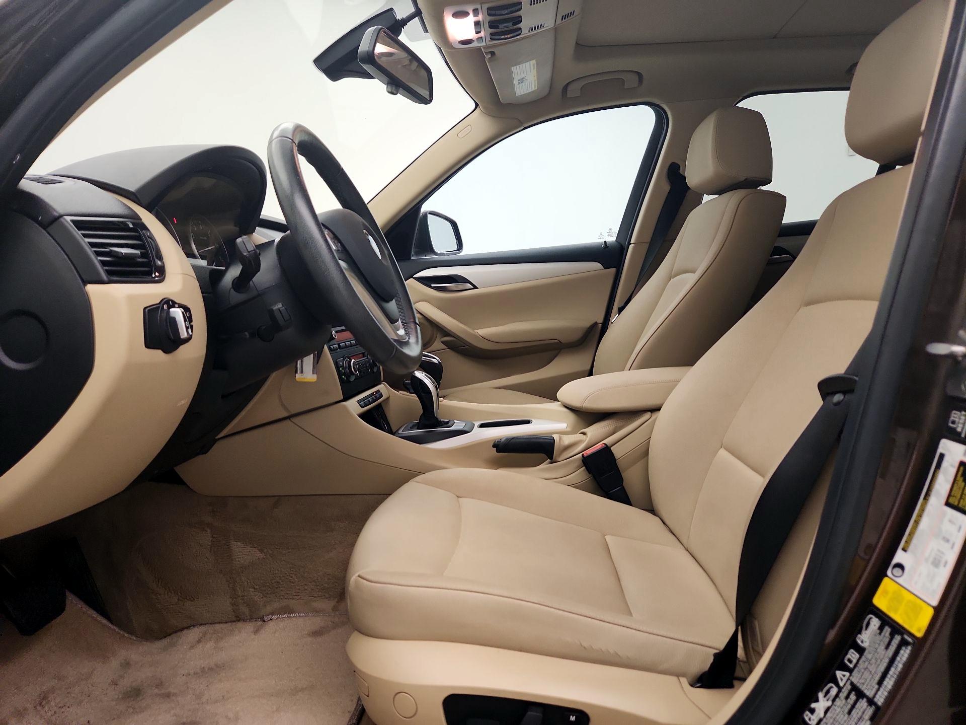Thumbnail: 2014 BMW X1 - 11