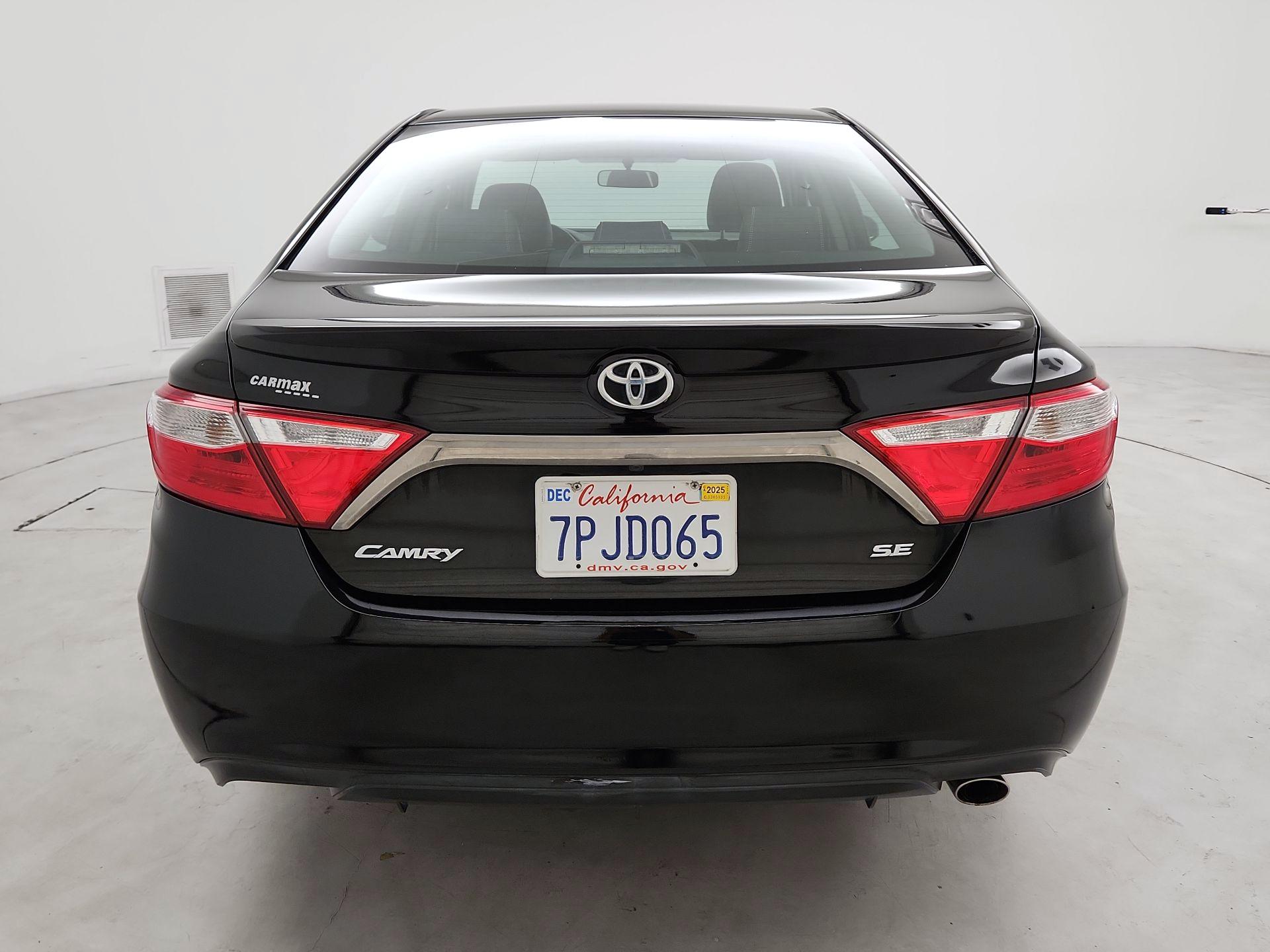 Thumbnail: 2016 Toyota Camry - 6