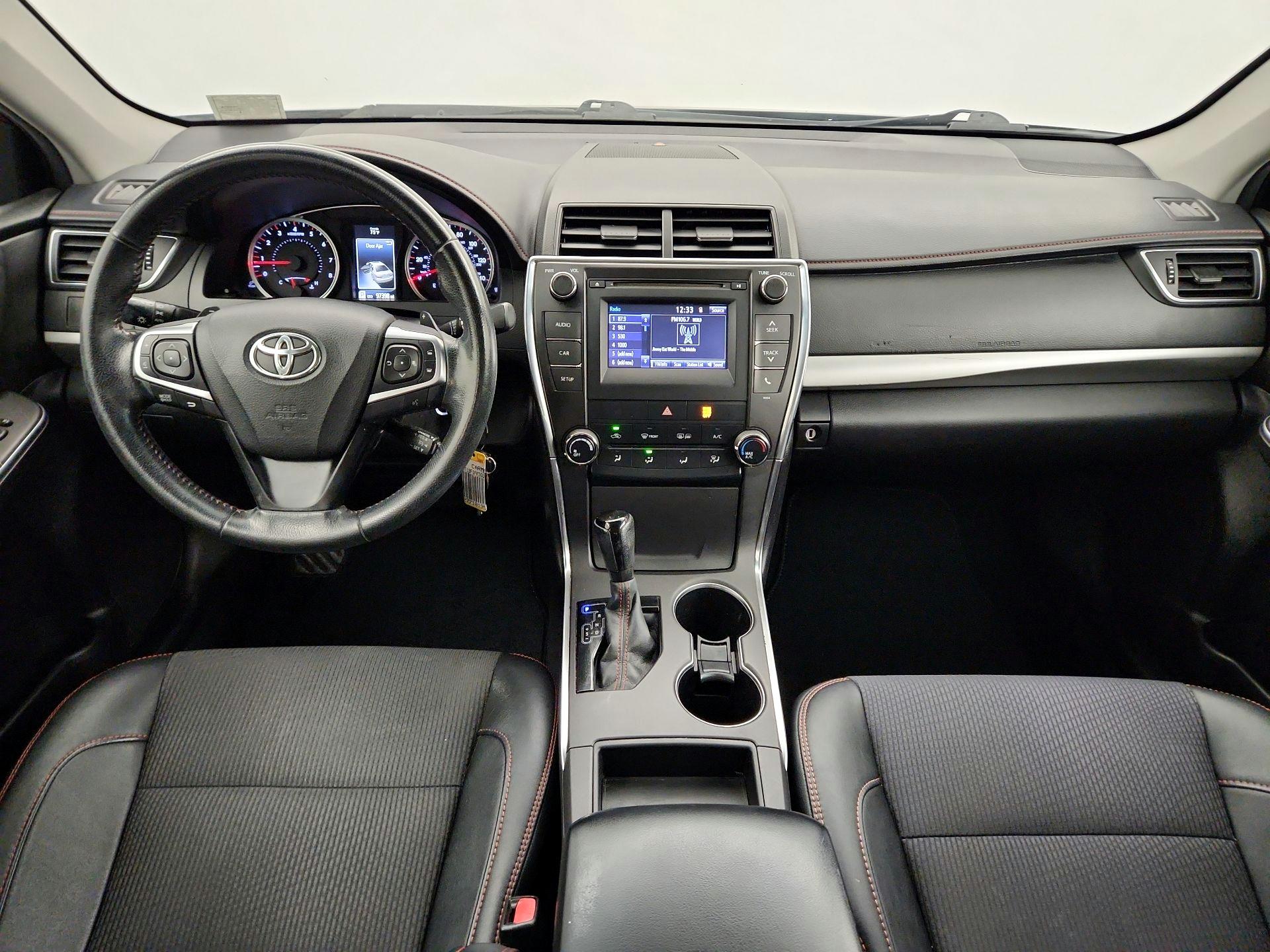 Thumbnail: 2016 Toyota Camry - 8