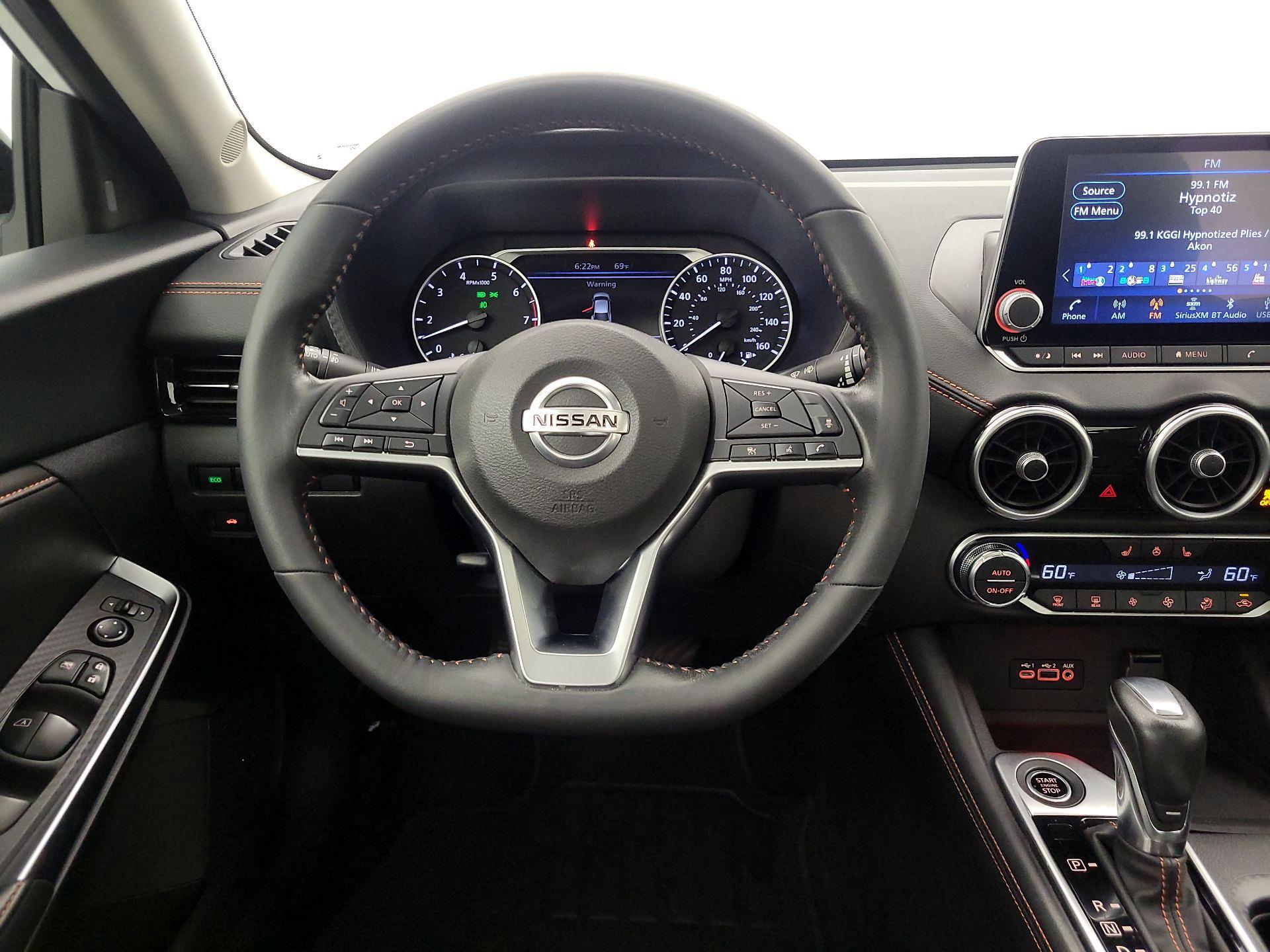 Thumbnail: 2023 Nissan Sentra - 10