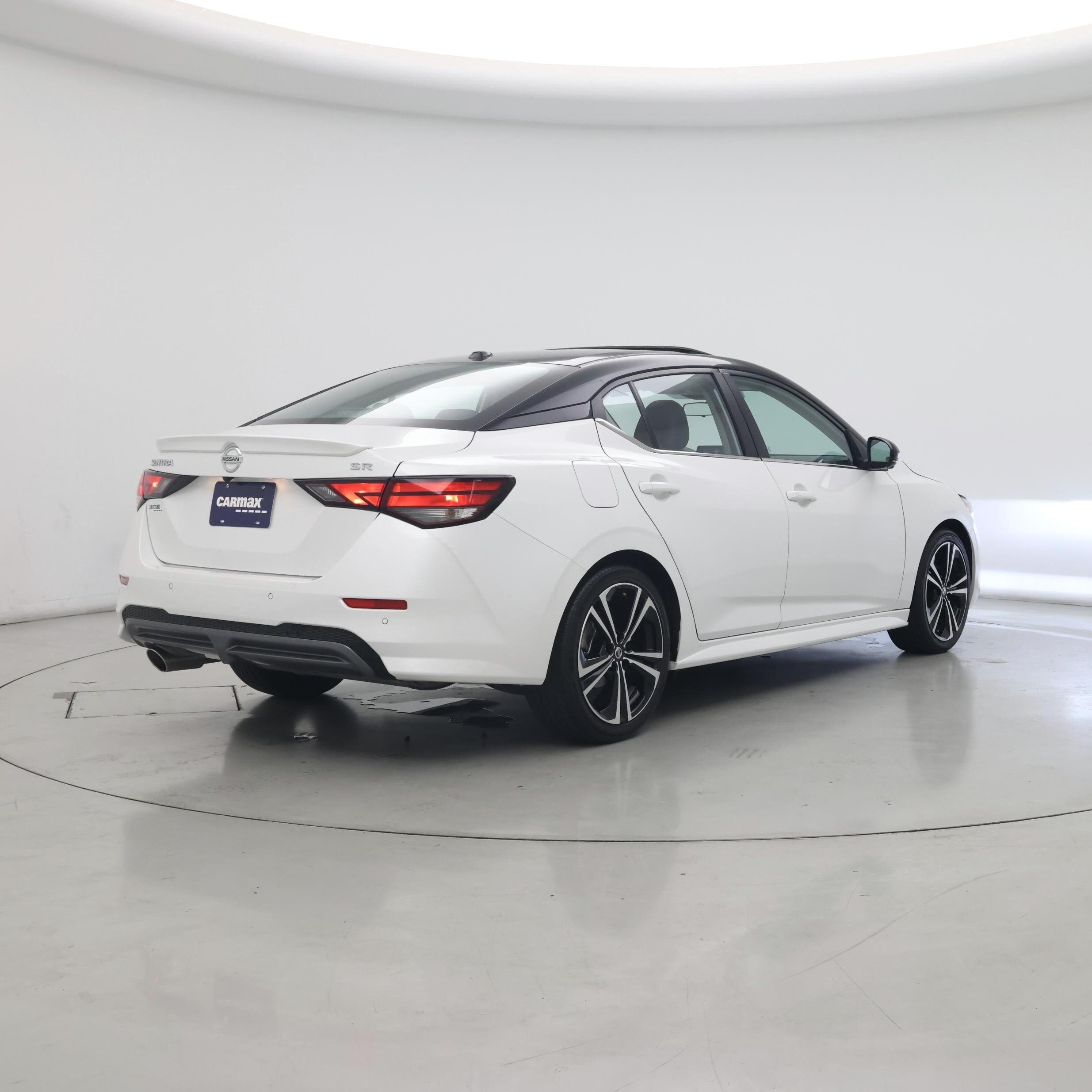 Thumbnail: 2023 Nissan Sentra - 8