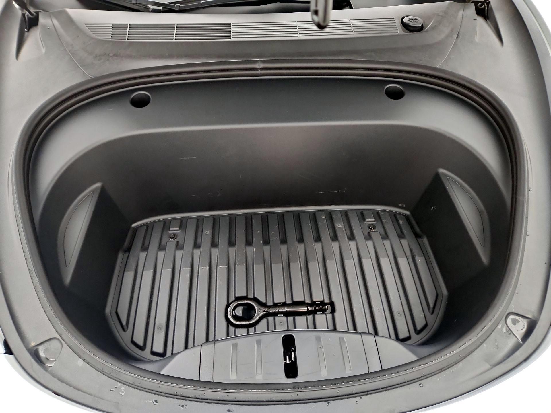 Thumbnail: 2023 Tesla Model 3 - 20