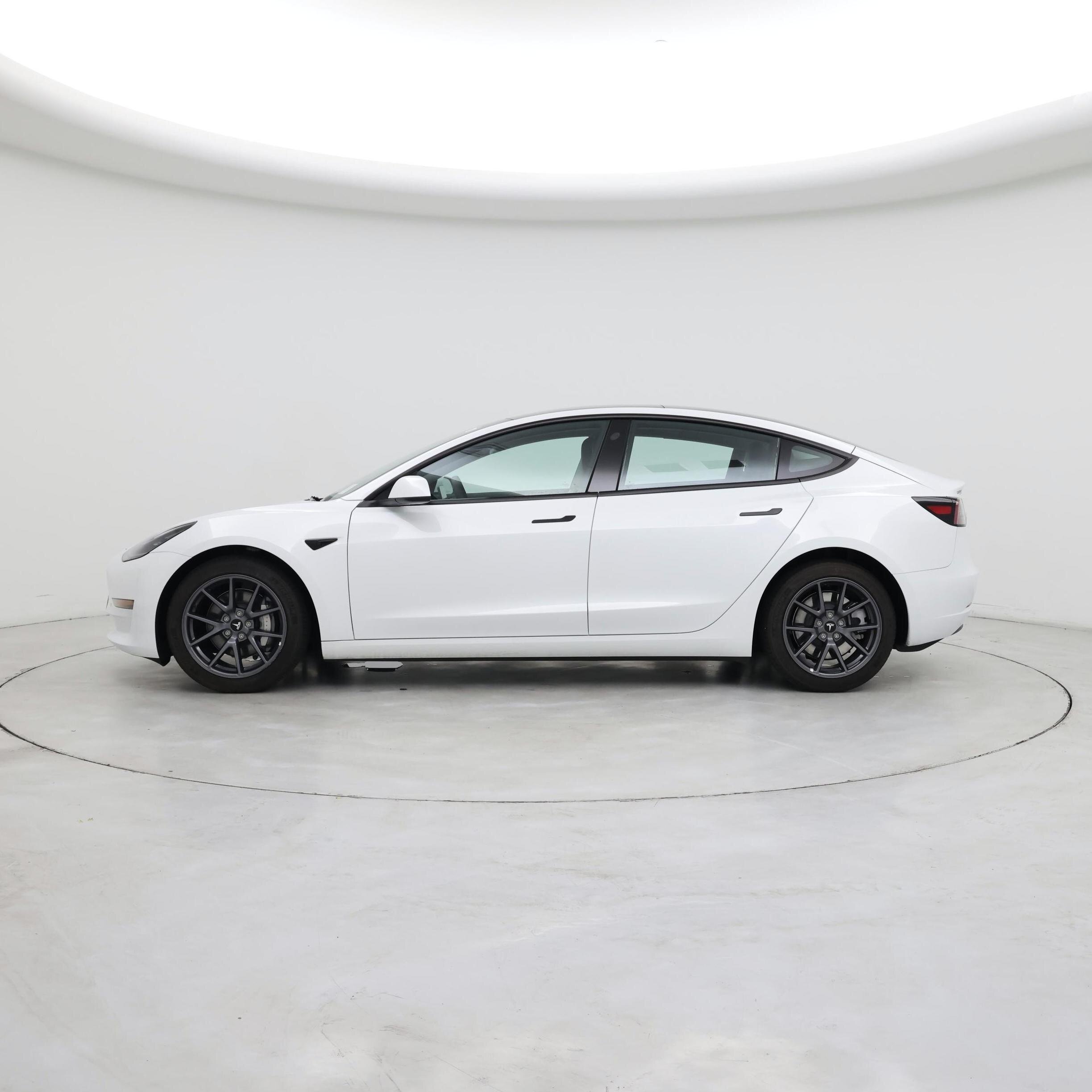 Thumbnail: 2023 Tesla Model 3 - 3