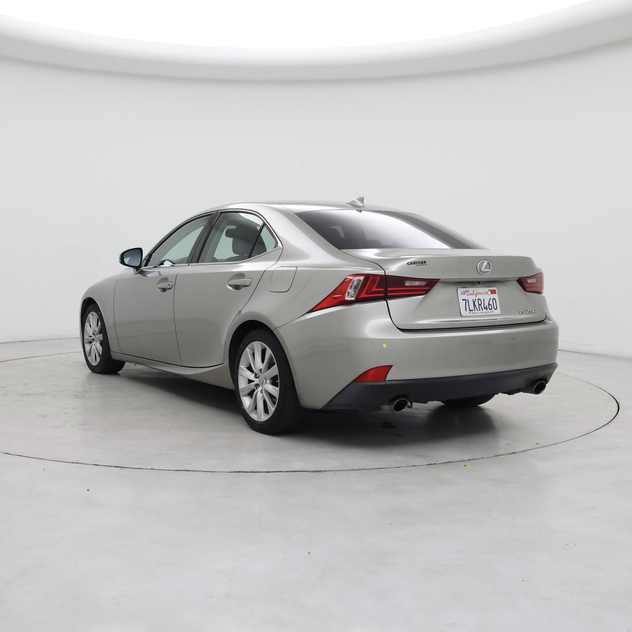 Thumbnail: 2015 Lexus IS - 2