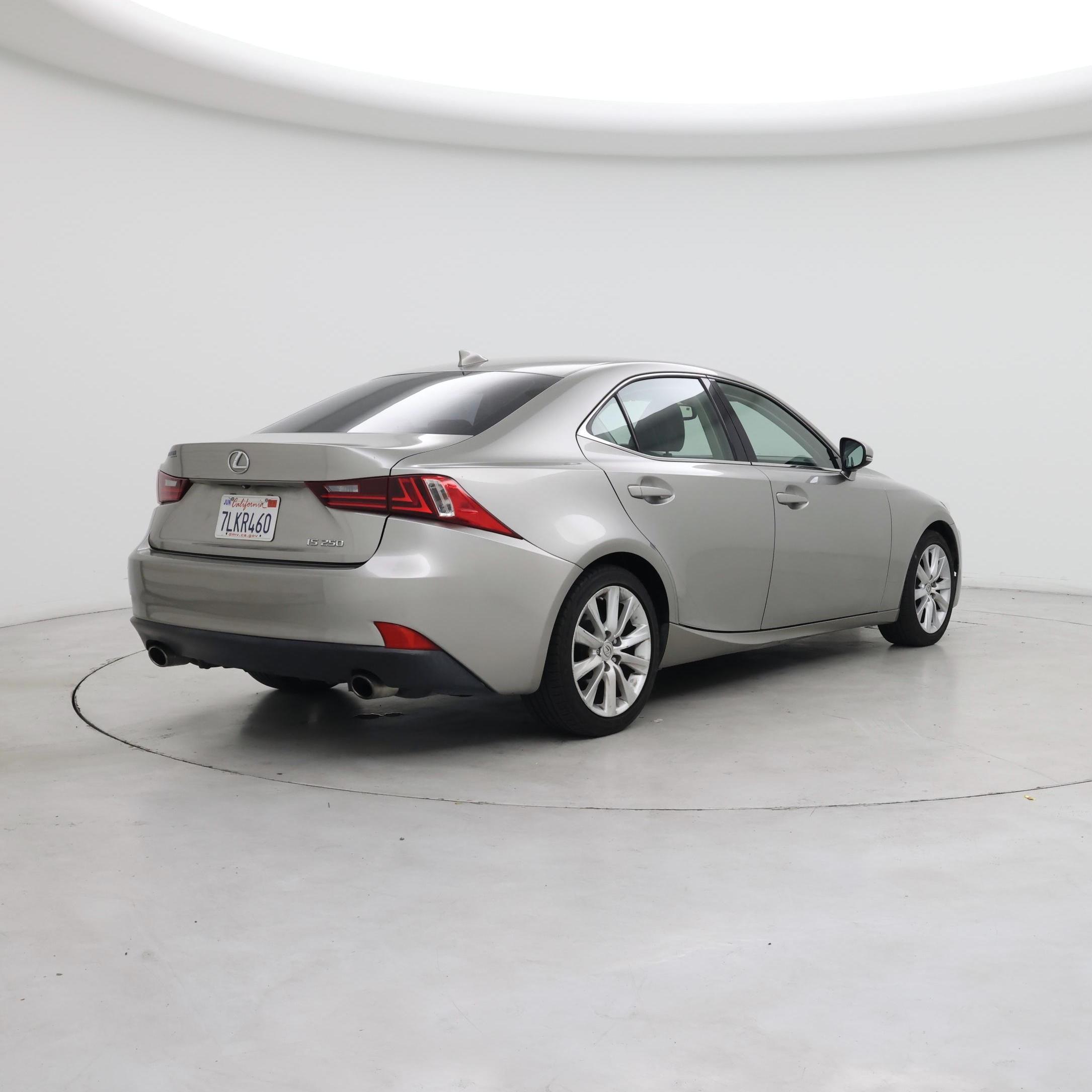 Thumbnail: 2015 Lexus IS - 8