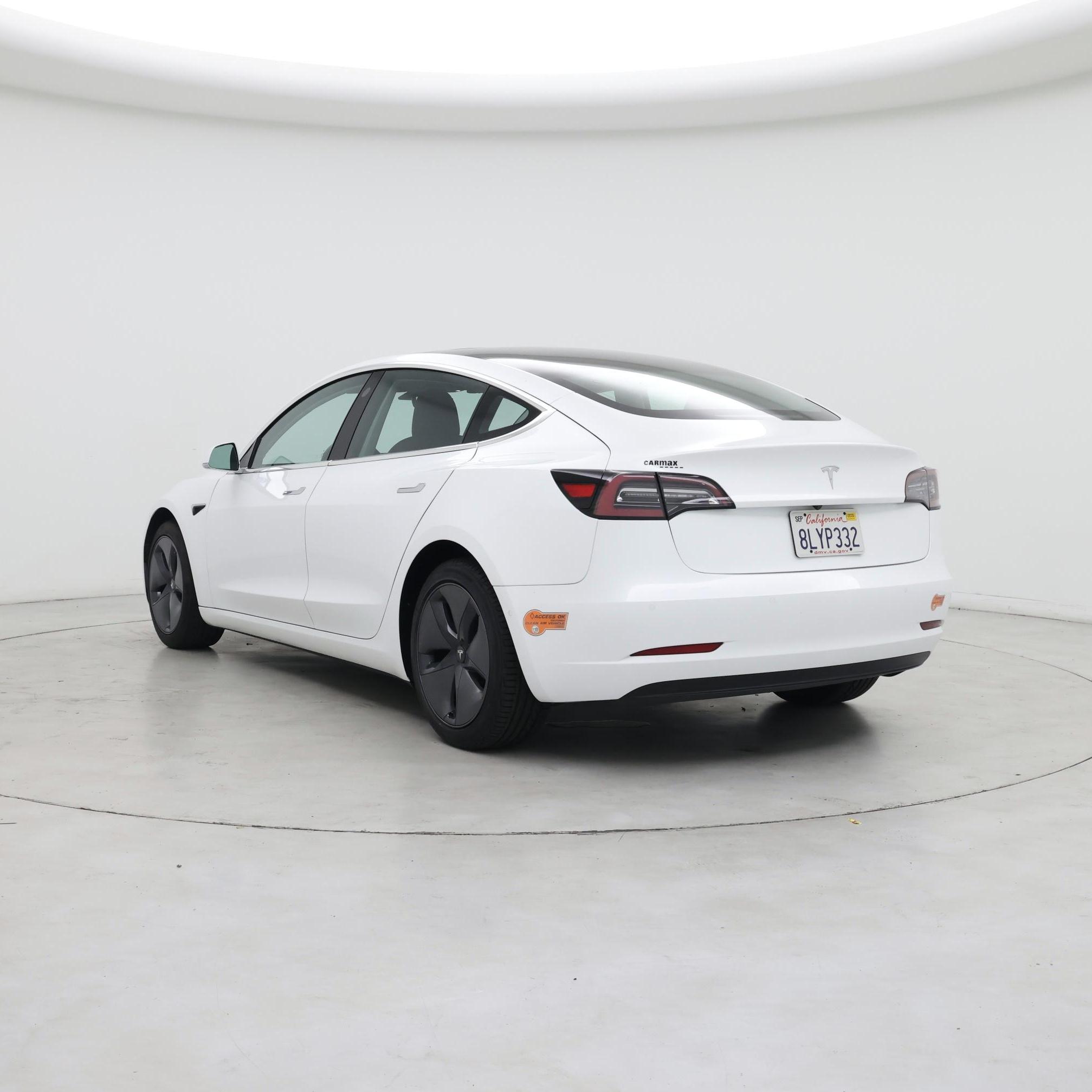 Thumbnail: 2019 Tesla Model 3 - 2