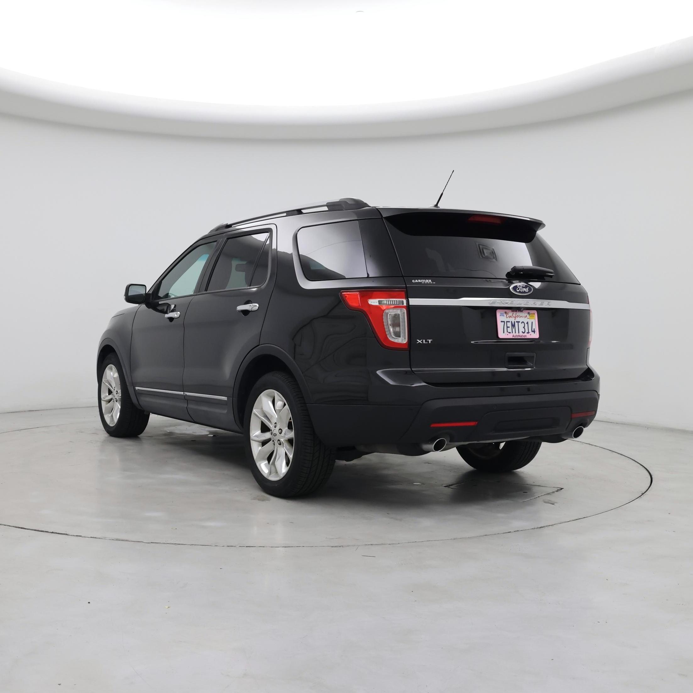 Thumbnail: 2014 Ford Explorer - 2