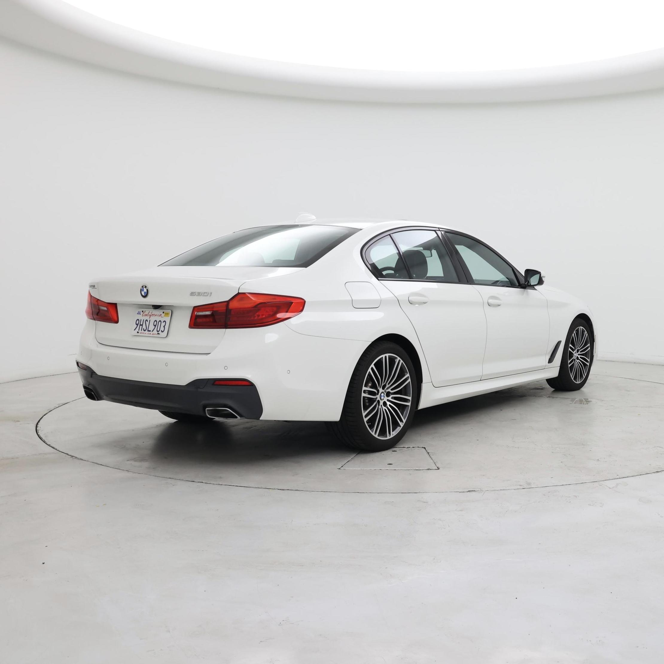 Thumbnail: 2020 BMW 5 Series - 8