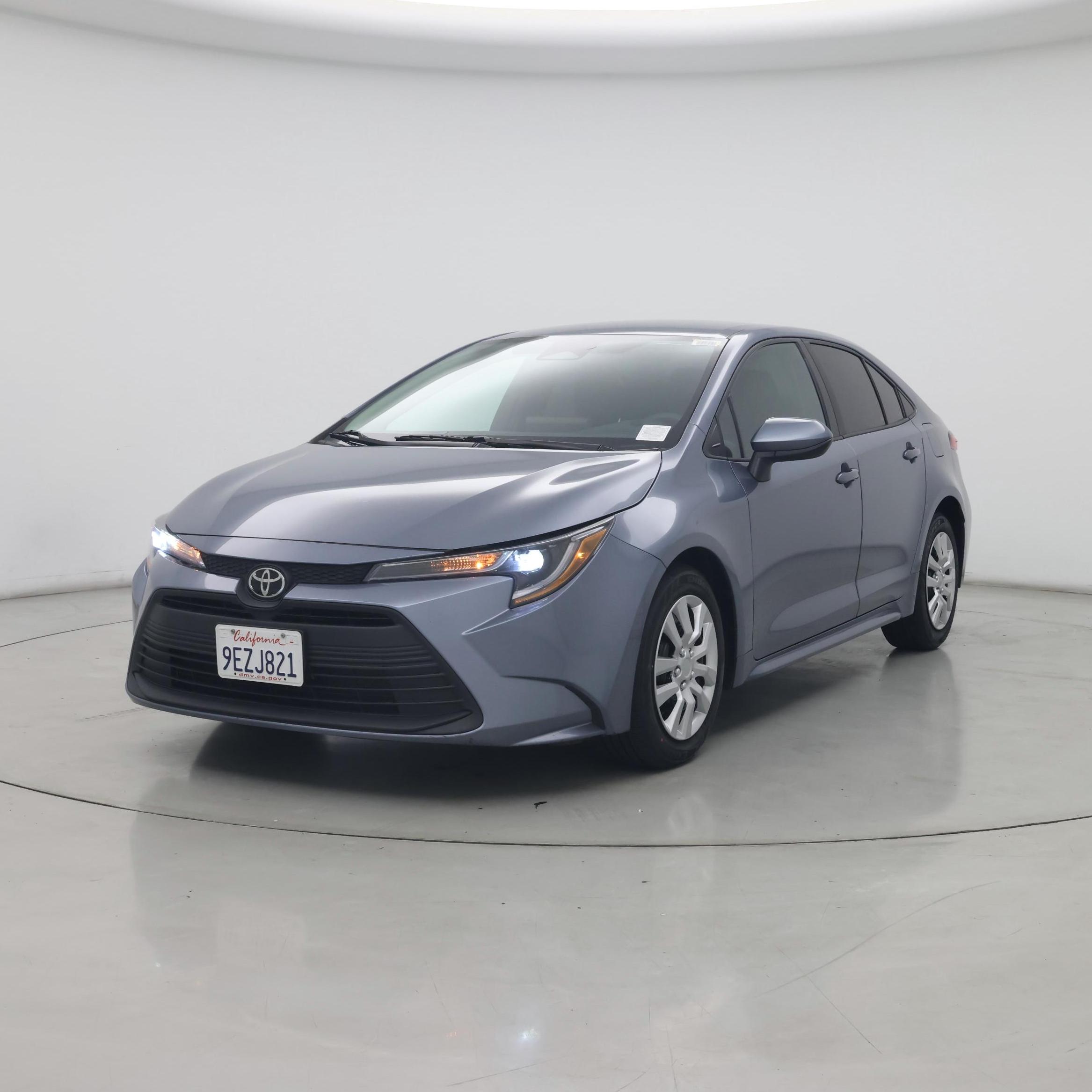 Thumbnail: 2023 Toyota Corolla - 4