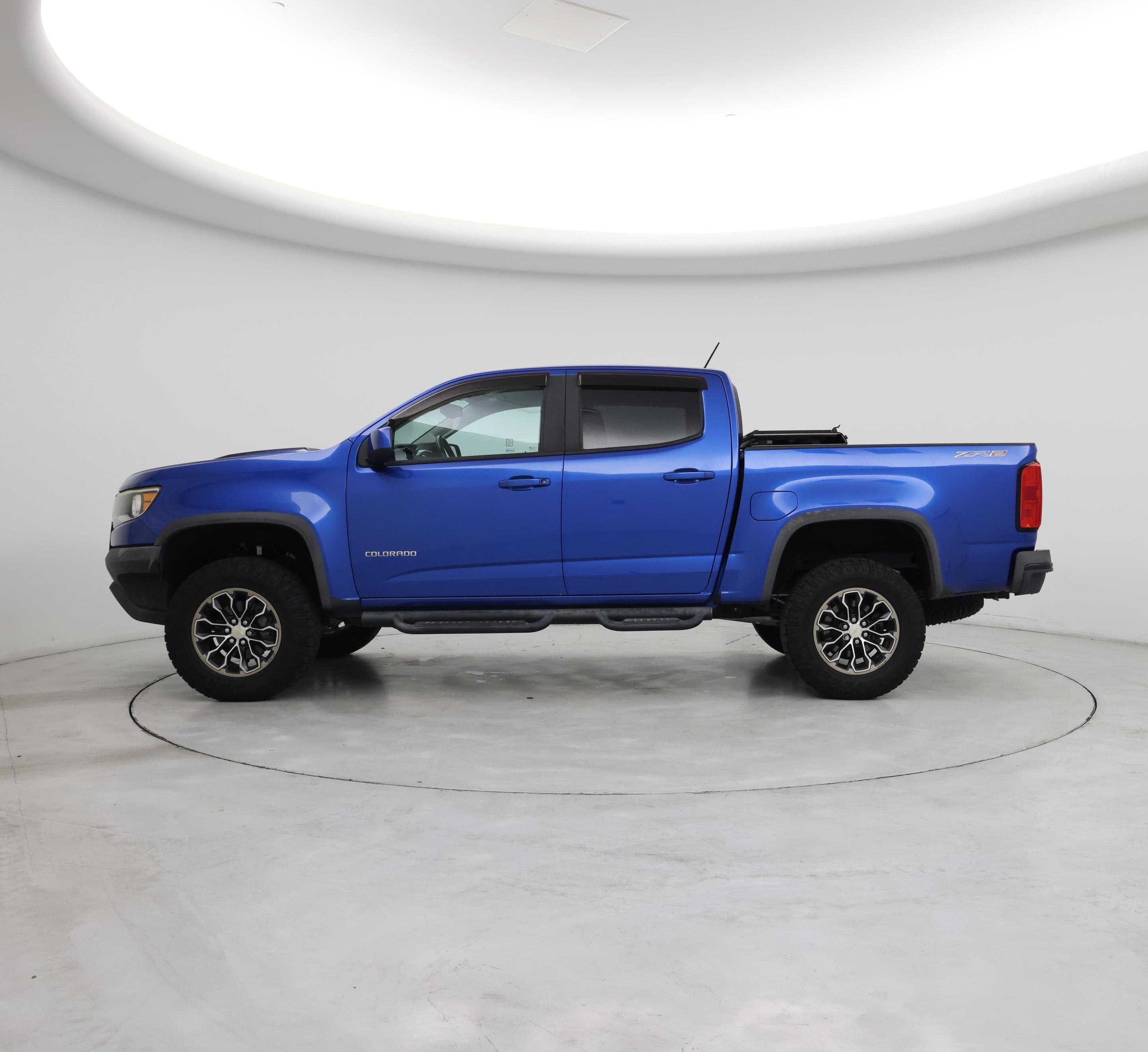Thumbnail: 2018 Chevrolet Colorado - 3