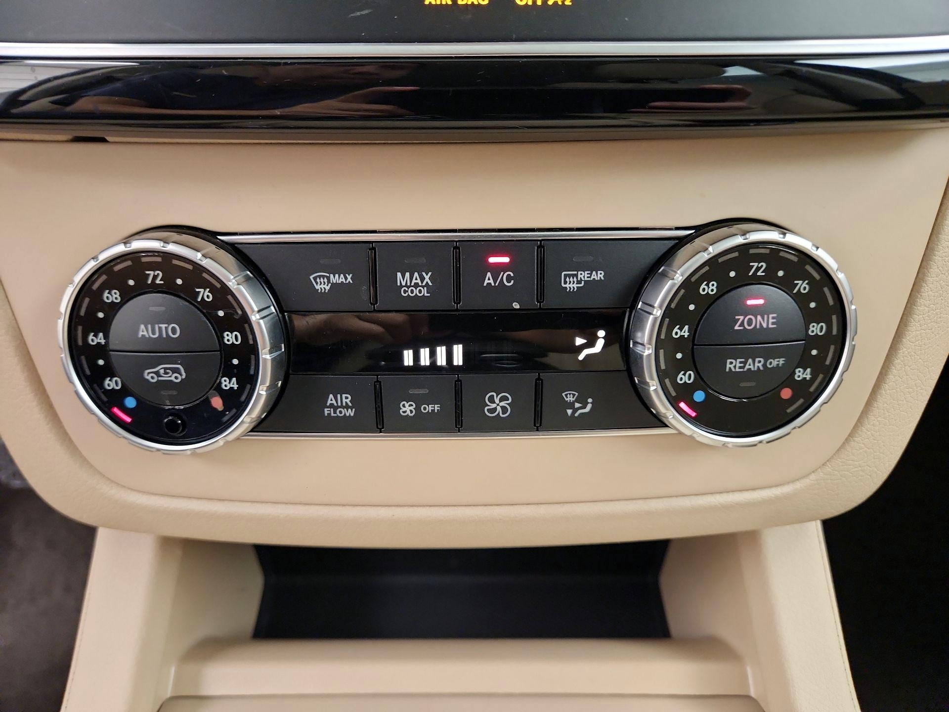 Thumbnail: 2019 Mercedes-Benz GLS - 17