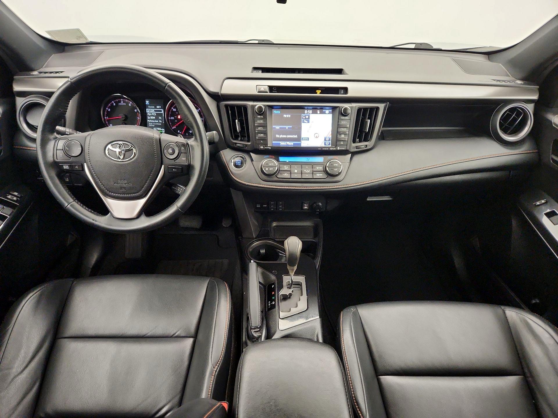 Thumbnail: 2016 Toyota RAV4 - 9