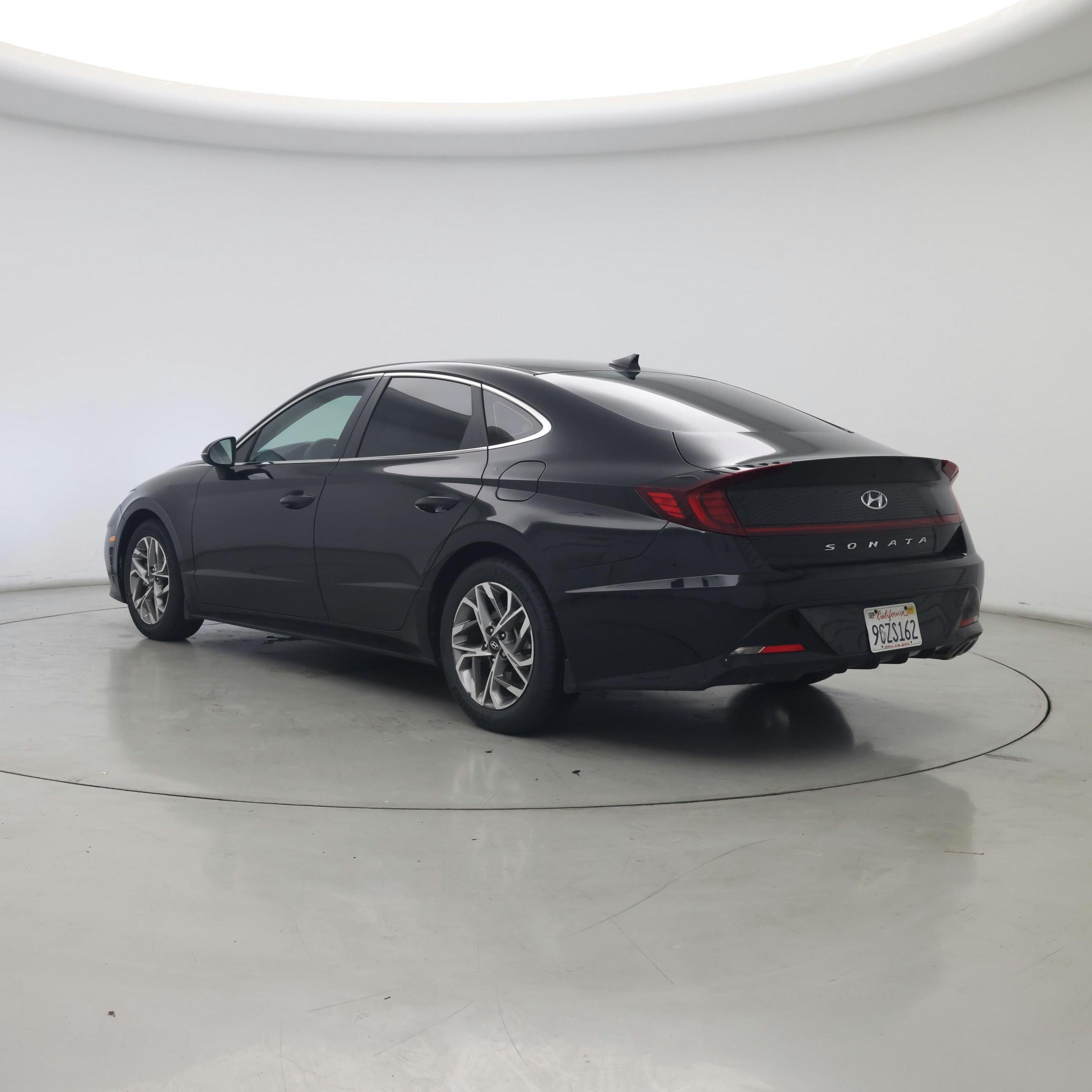 Thumbnail: 2022 Hyundai Sonata - 2