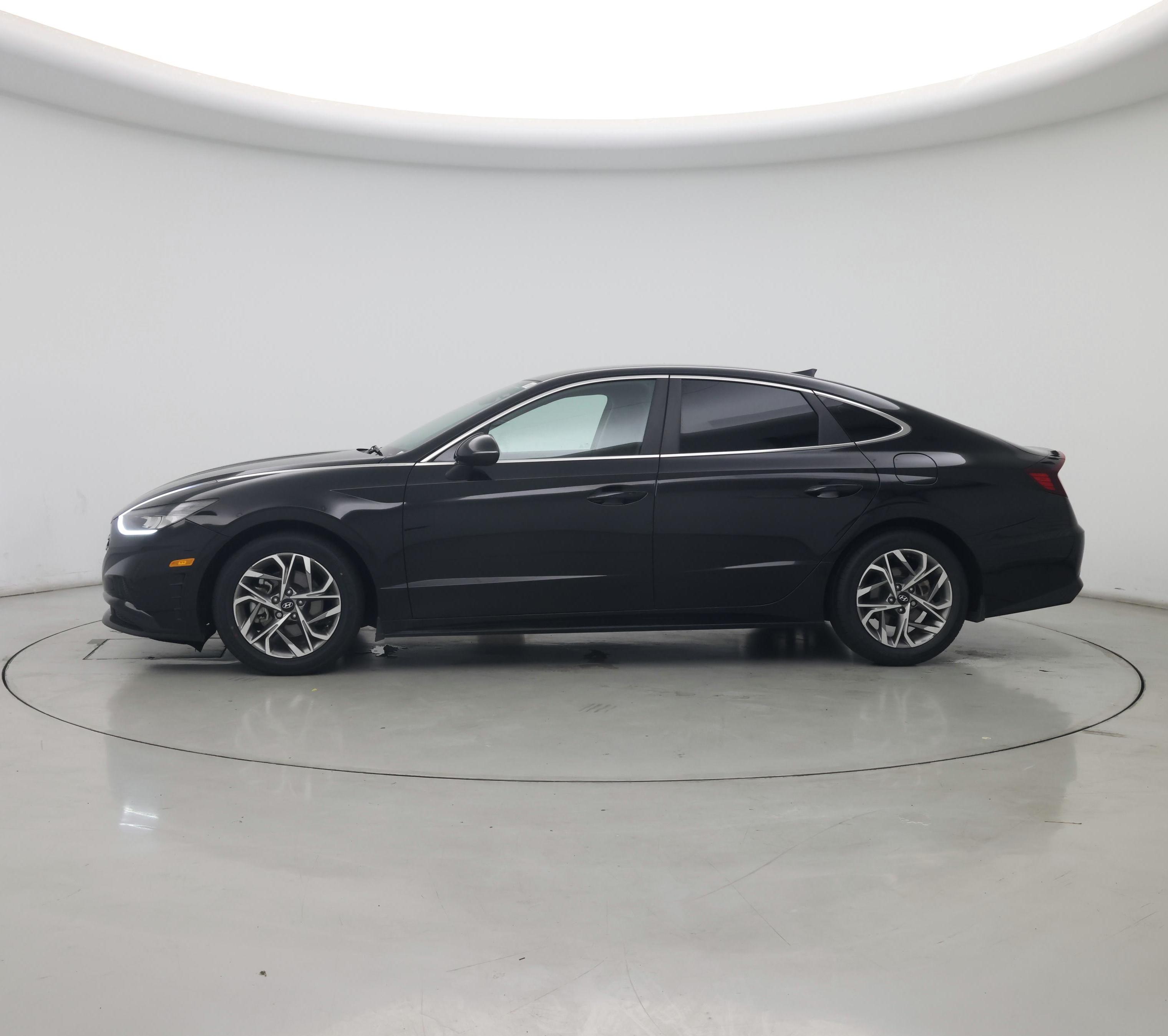 Thumbnail: 2022 Hyundai Sonata - 3