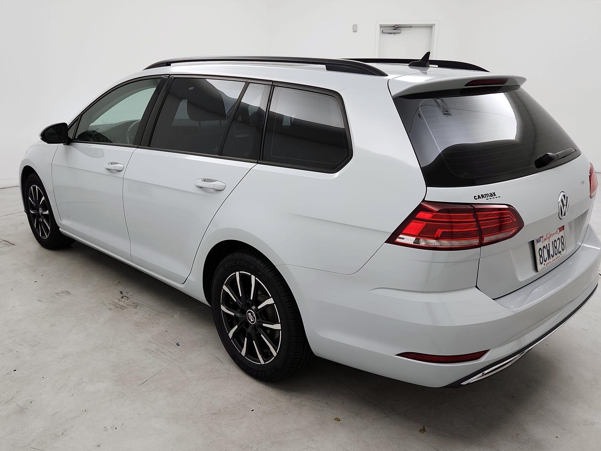 Thumbnail: 2018 Volkswagen Golf - 7