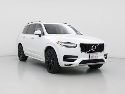 White 2019 Volvo XC90 T6 Momentum