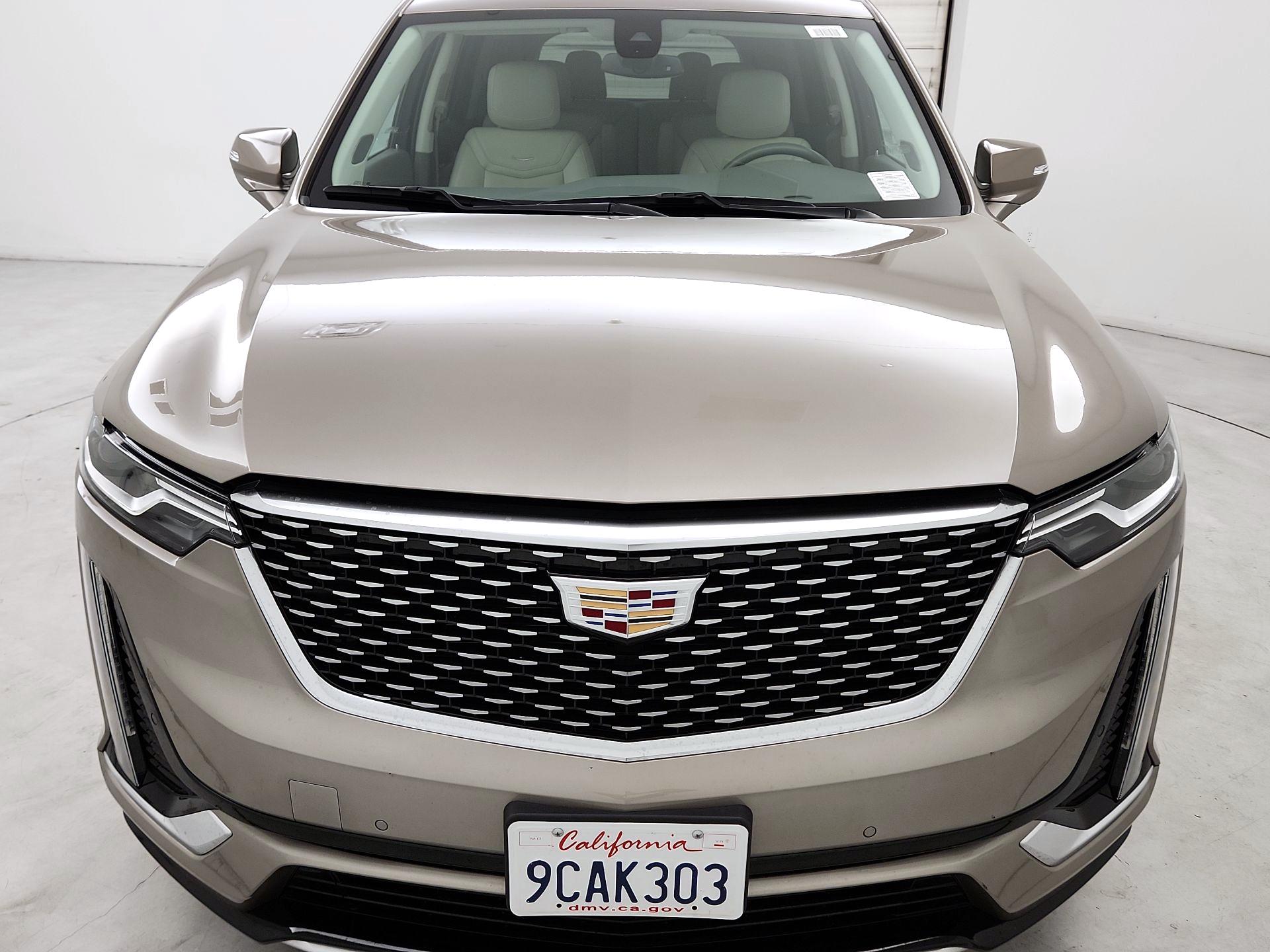 Thumbnail: 2022 Cadillac XT6 - 2