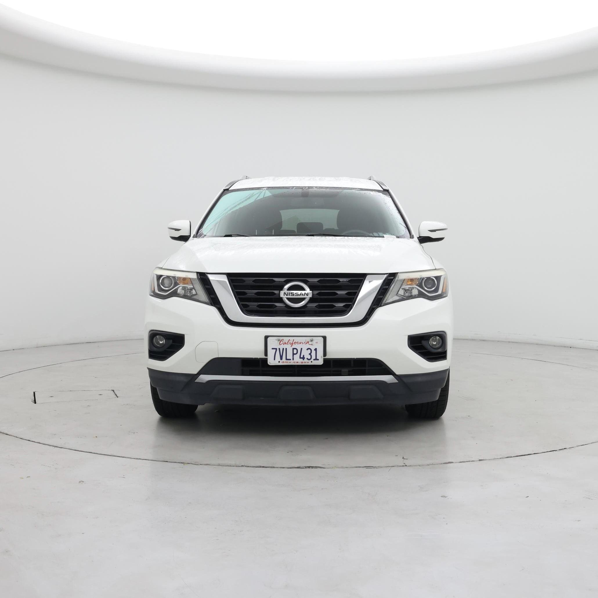Thumbnail: 2017 Nissan Pathfinder - 5