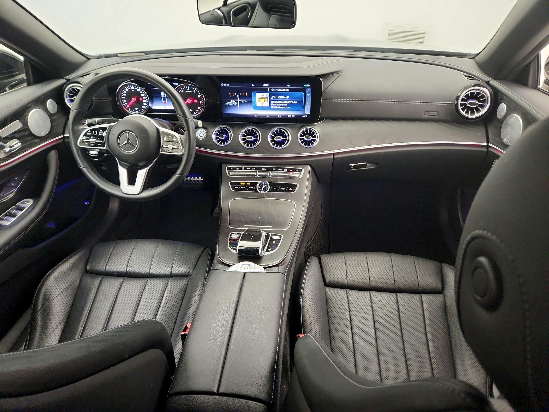 Thumbnail: 2019 Mercedes-Benz E-Class - 9