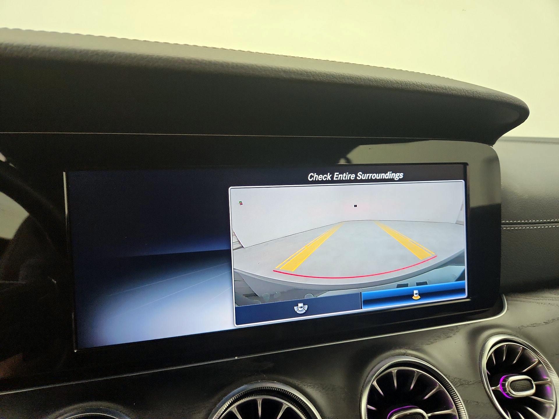 Thumbnail: 2019 Mercedes-Benz E-Class - 15